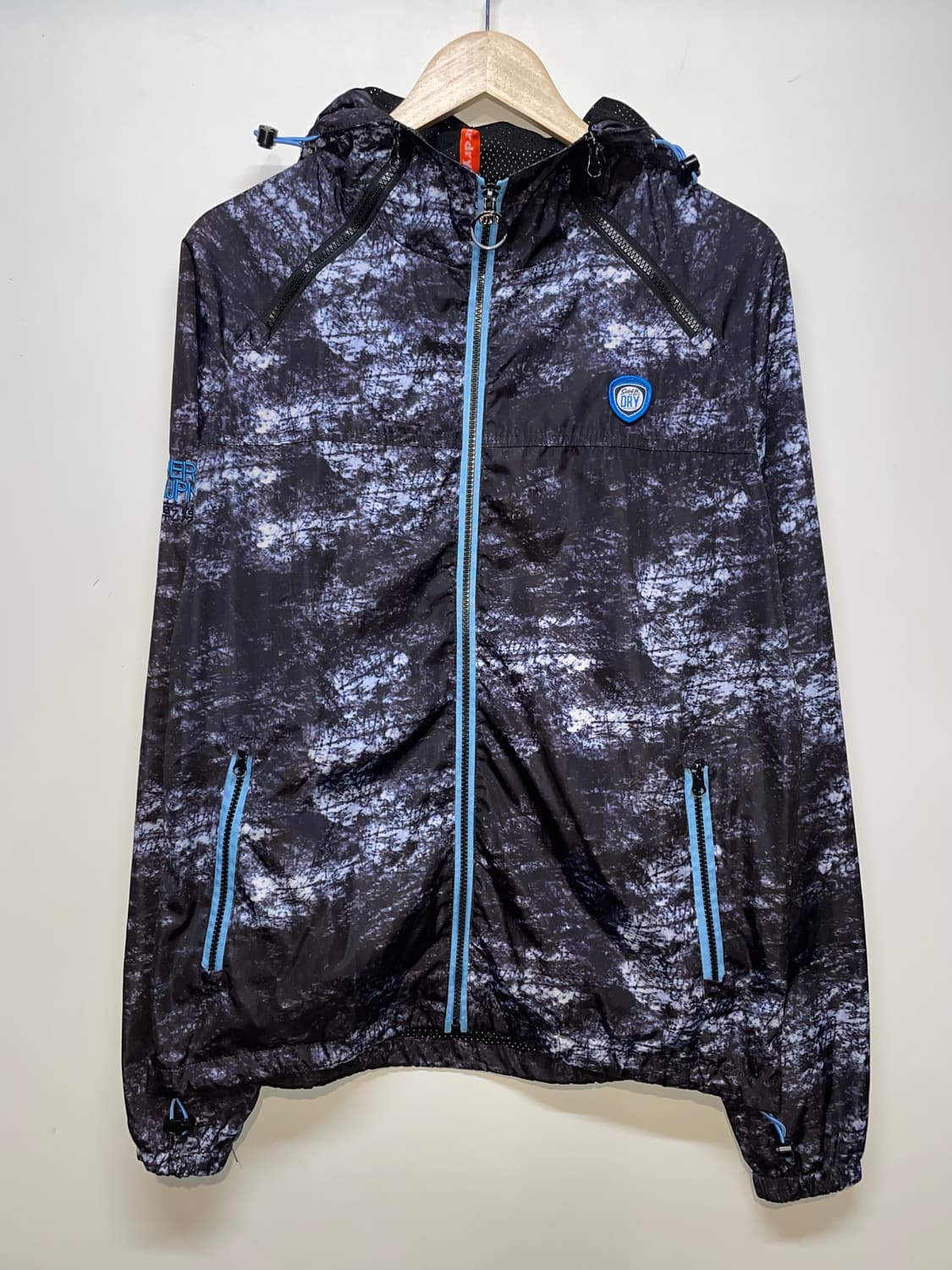 superdry 프린팅 바람막이 상품이미지2