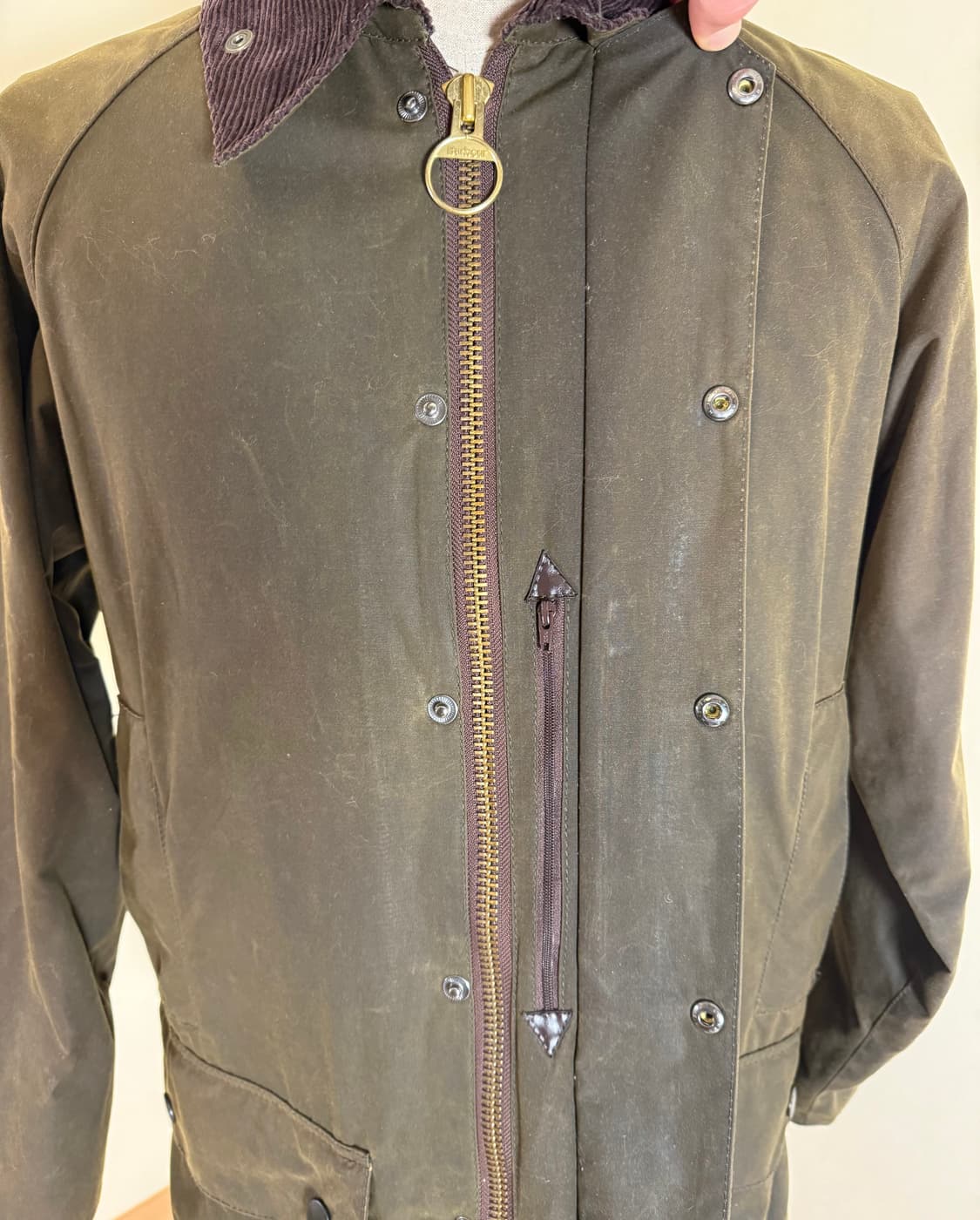 바버 뷰포트 C36 영국산 왁스 자켓 상품이미지5