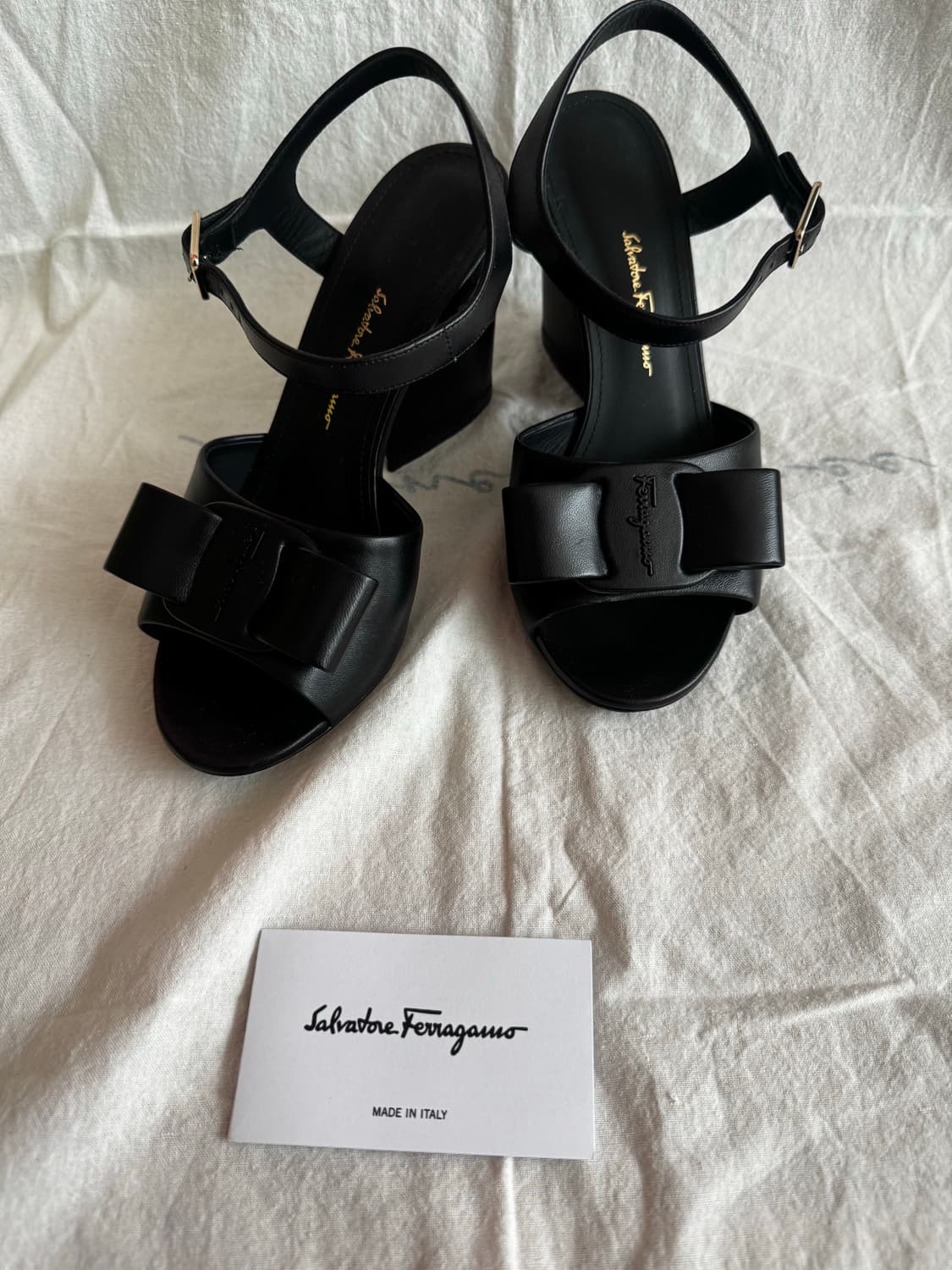 페레가모 바라 리본 샌들 상품이미지2