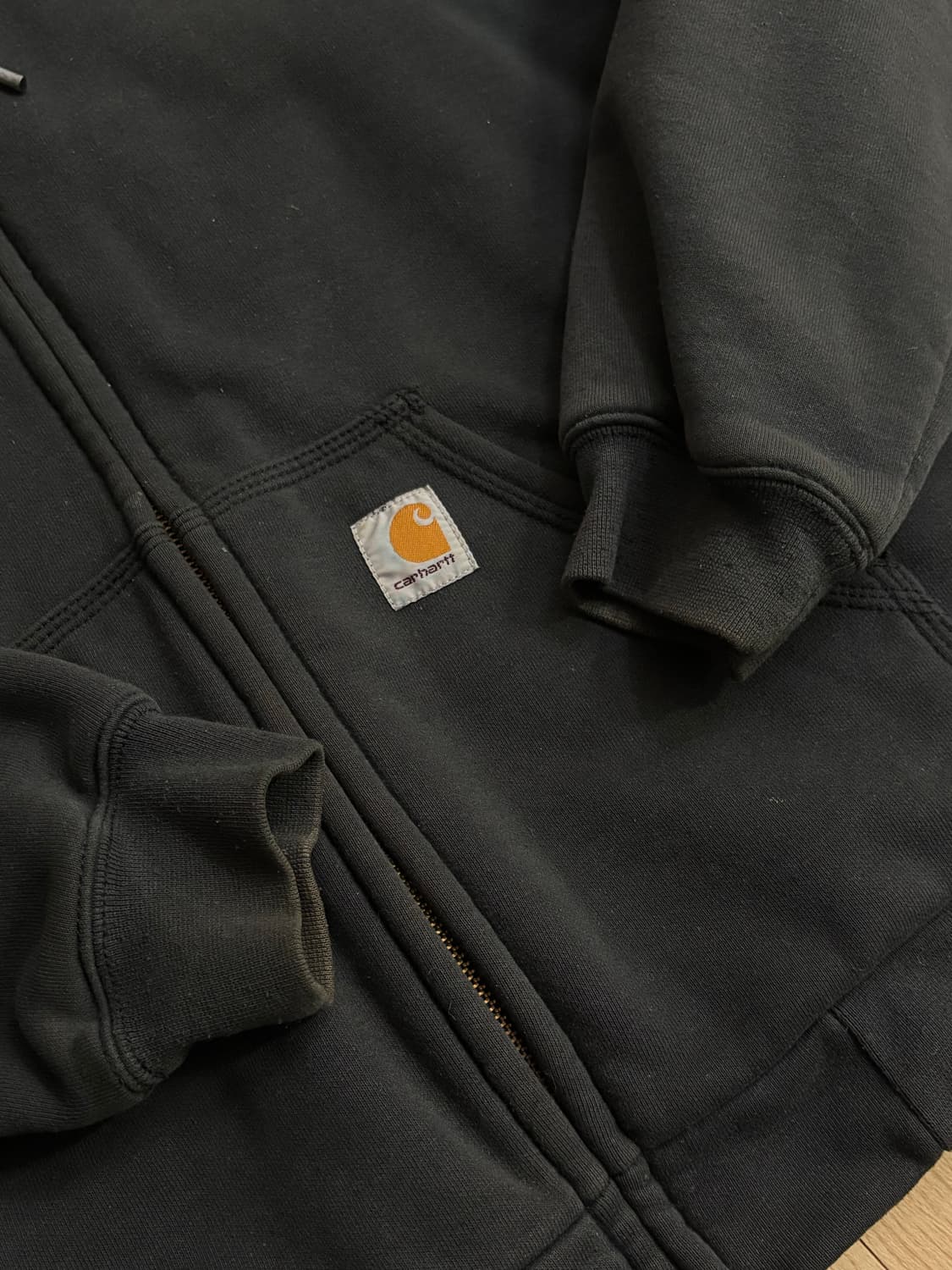 칼하트 후드집업 차콜 S 상품이미지4