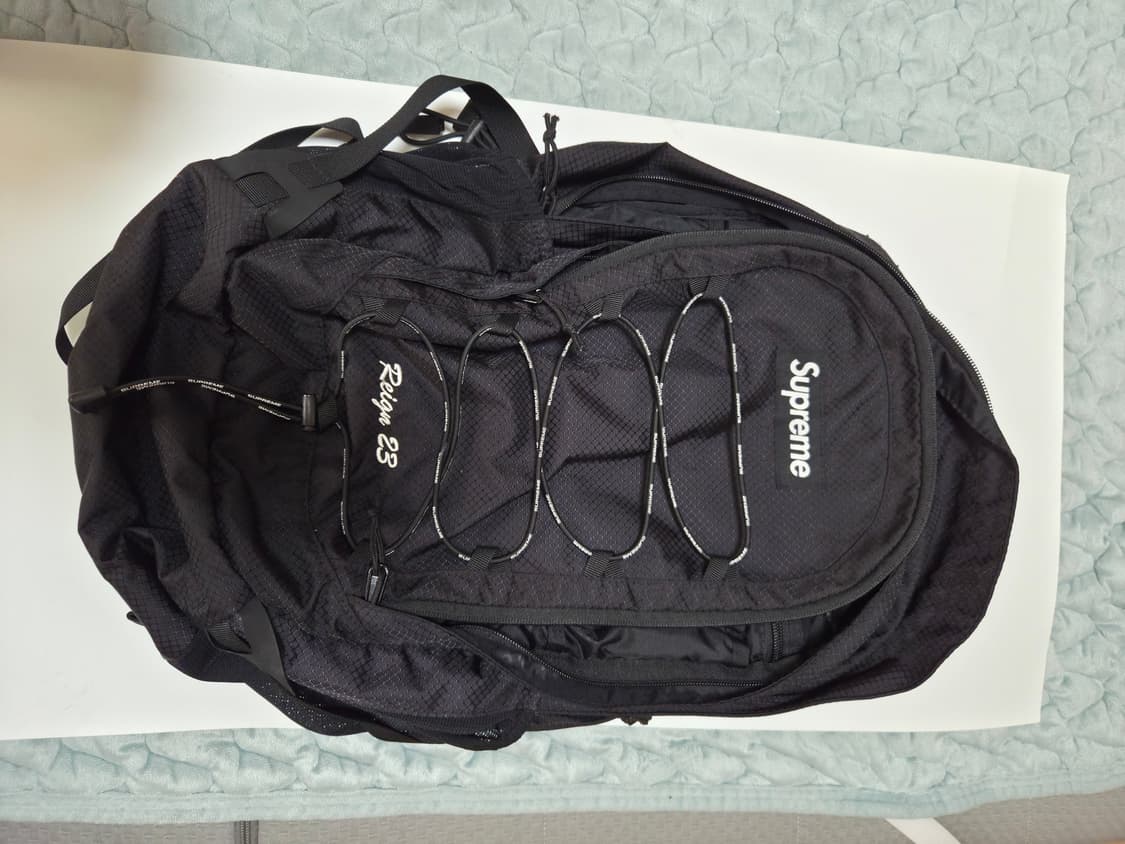 슈프림 22ss 백팩 블랙 상품이미지3