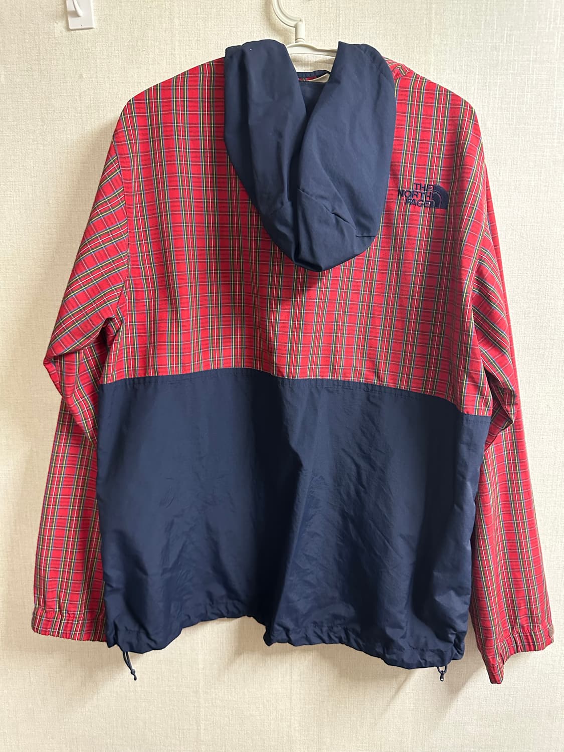 노스페이스 레드 체크 바람막이 XL 상품이미지2