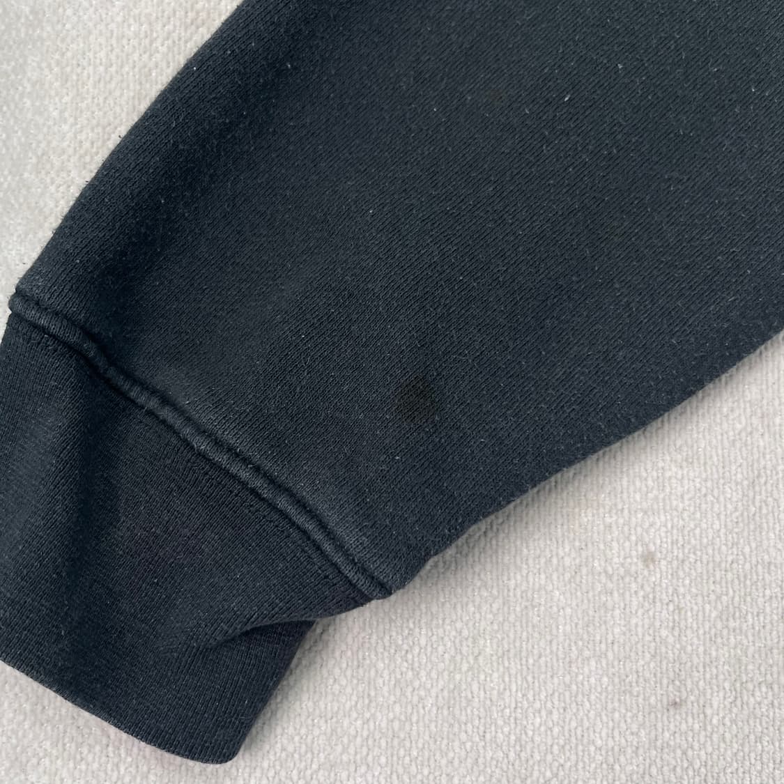 100 칼하트 차콜 후드티 상품이미지4