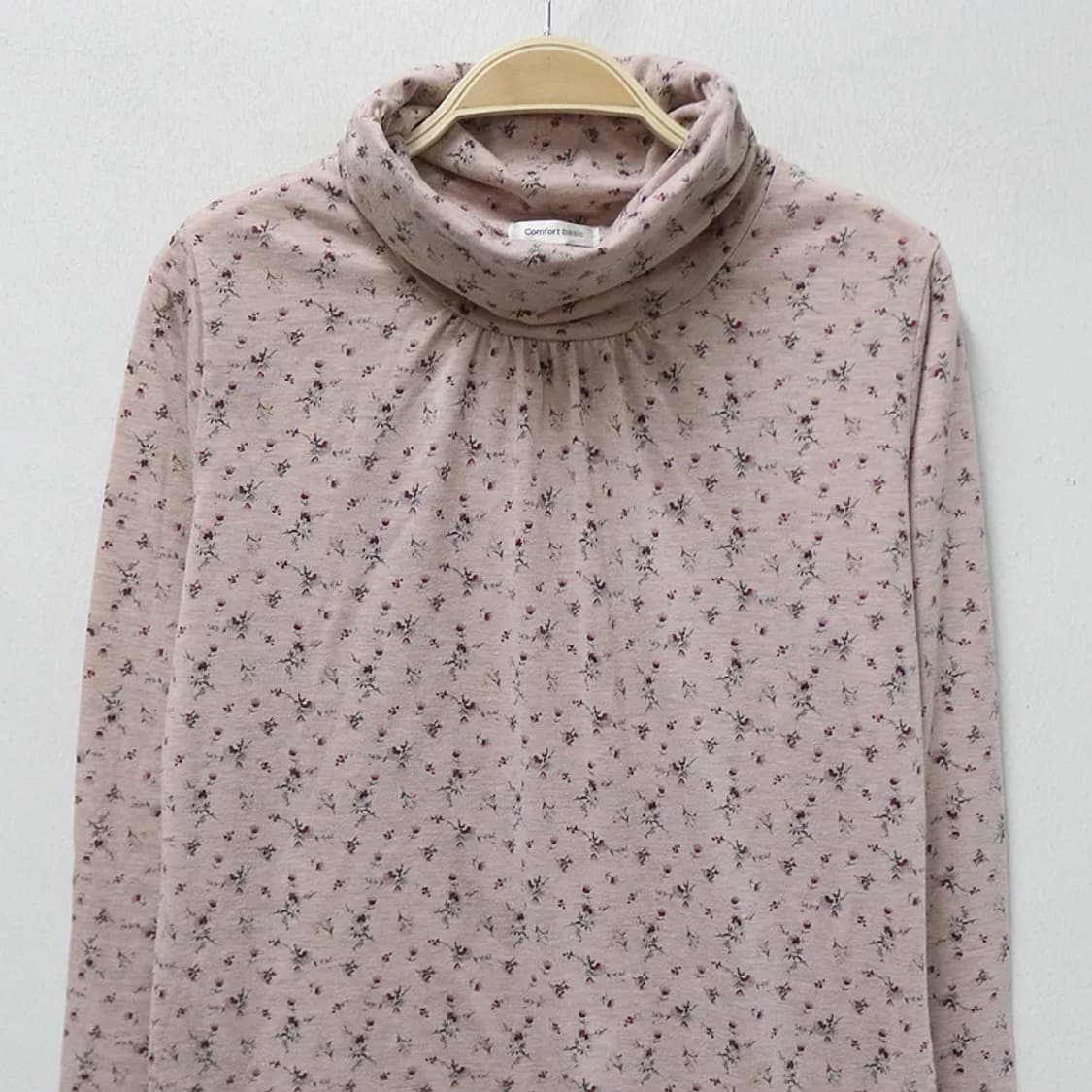 COMFORT BASIC 터틀넥 플라워 셔링 티셔츠 63524 상품이미지3