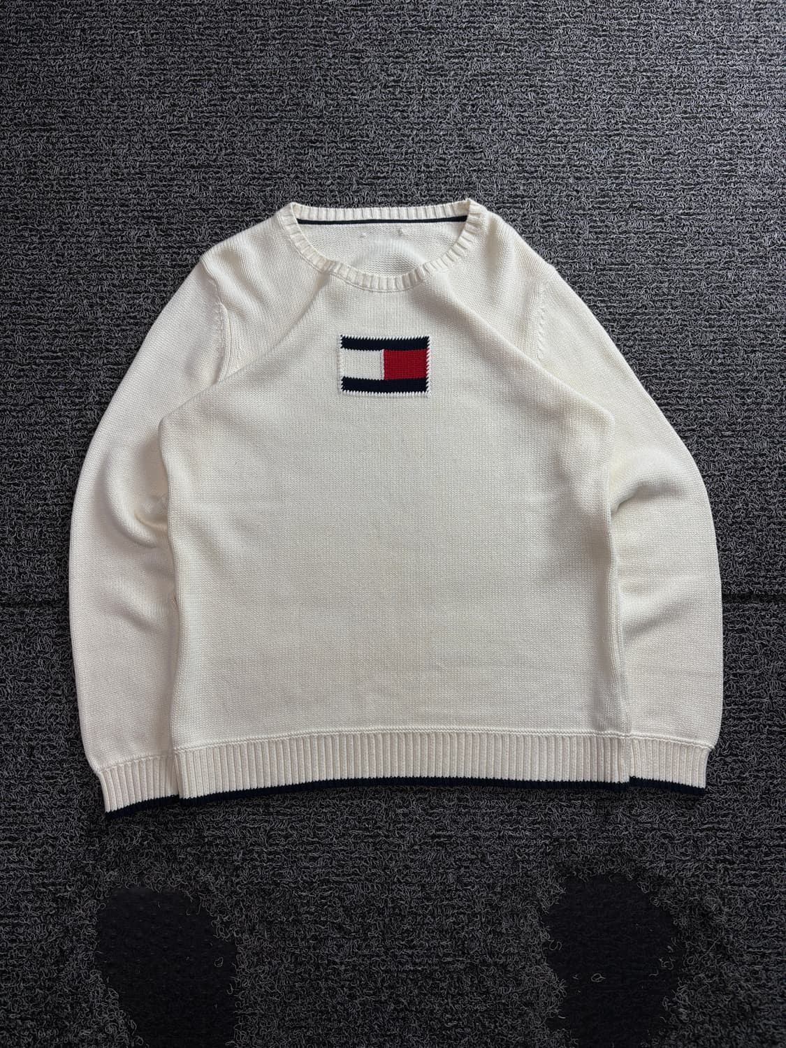 타미힐피거 플래그 빅로고 라운드넥 니트 3878 상품이미지2