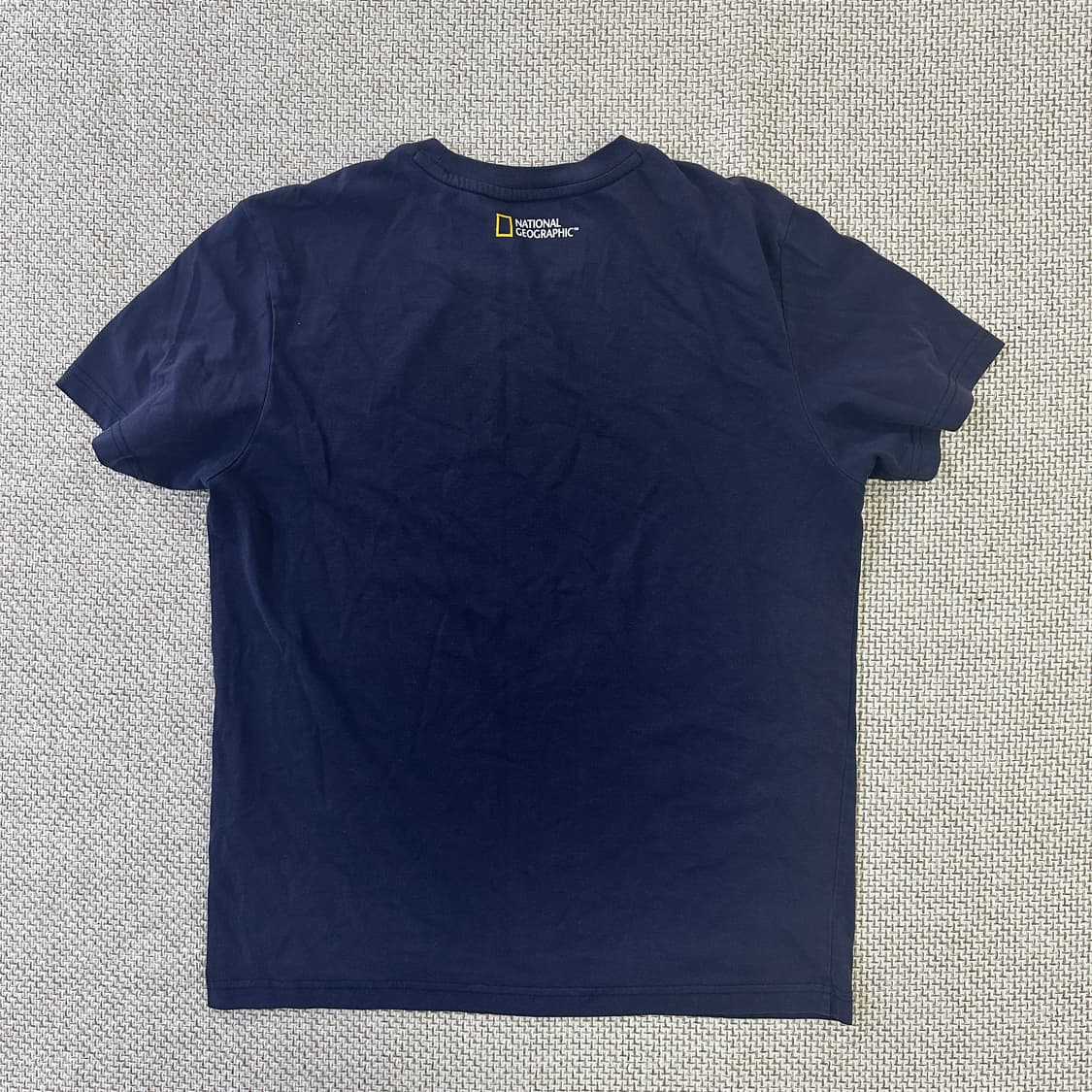 L 네셔널지오그래픽 라운드 반팔 티 0407D 상품이미지4