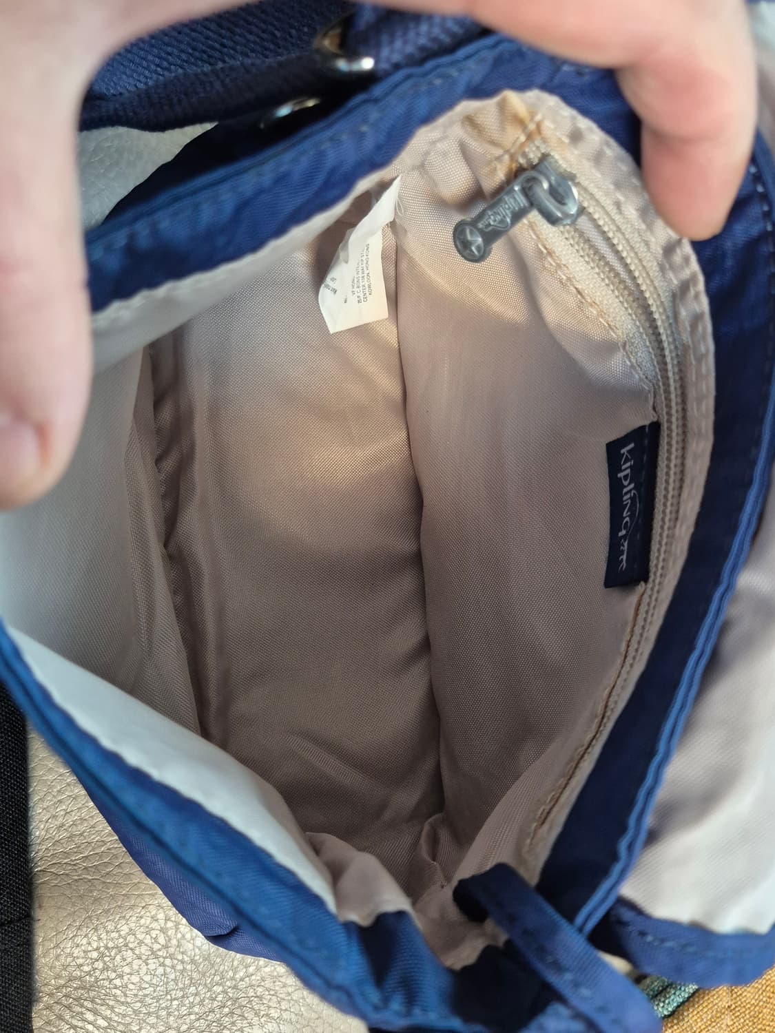 키플링 미르테 크로스백. 상품이미지5