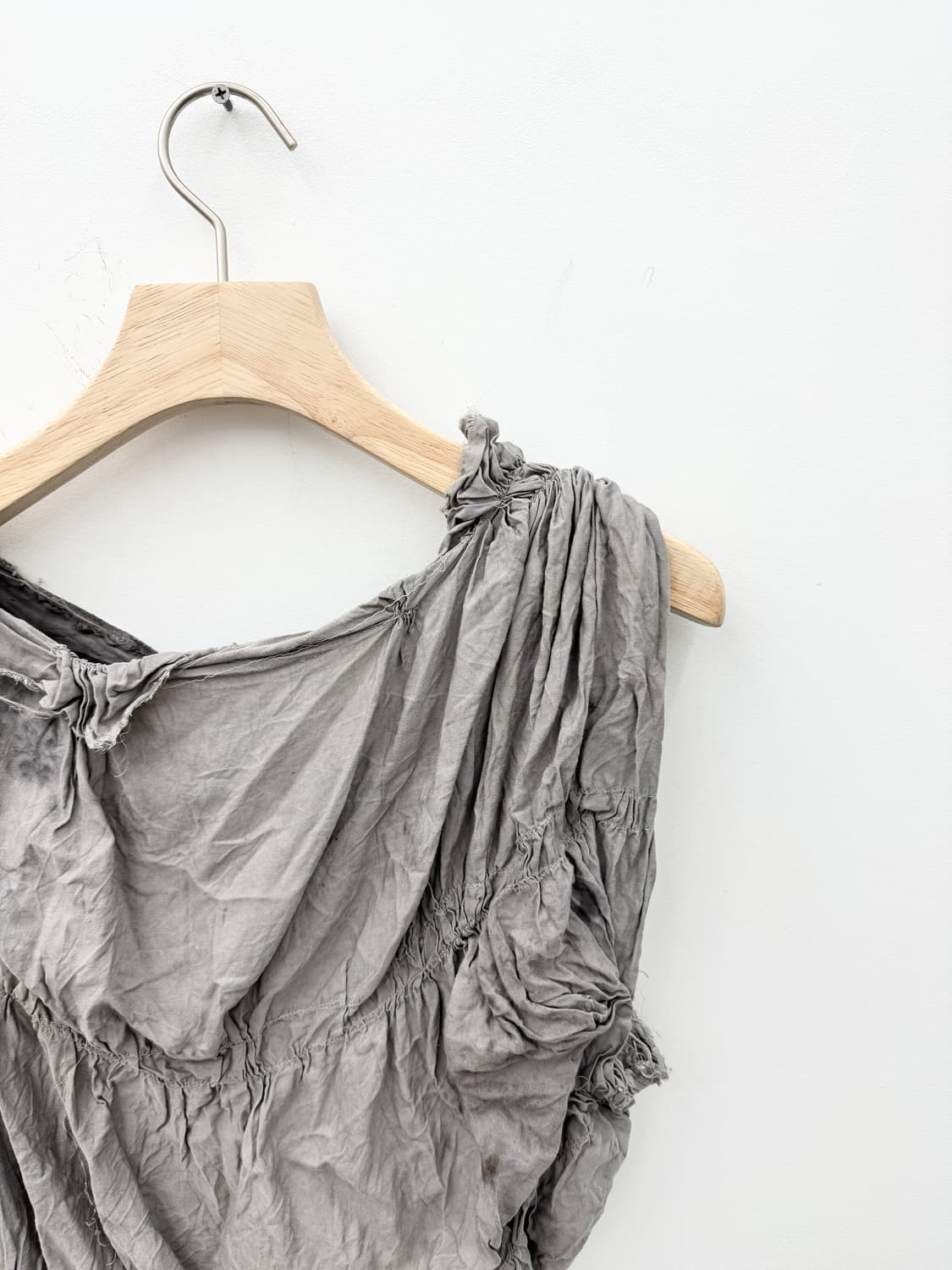 [TOILE] SILK DELICATE RUCHED TOP 상품이미지5