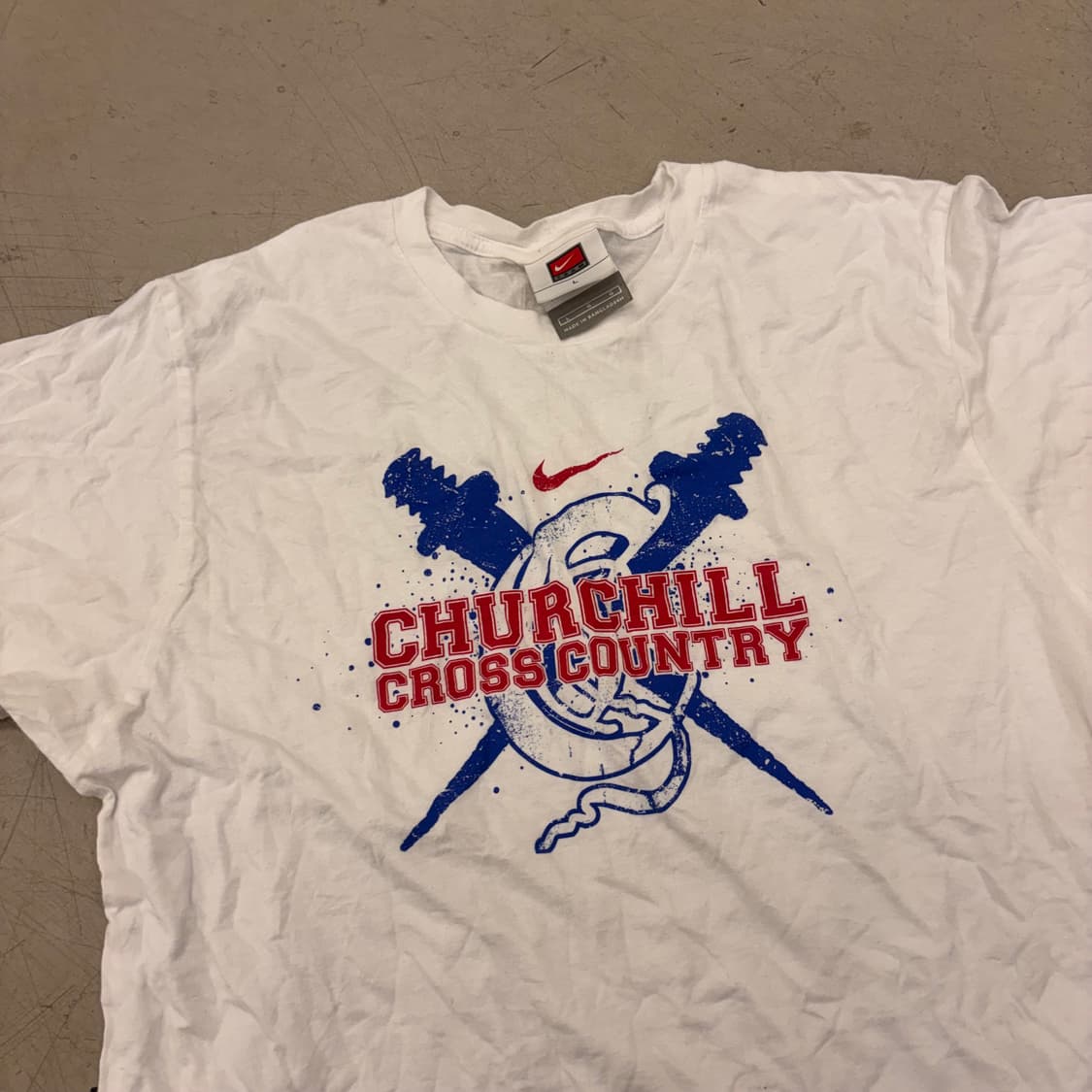 나이키 올드스쿨 처칠 빅로고 티셔츠 상품이미지2