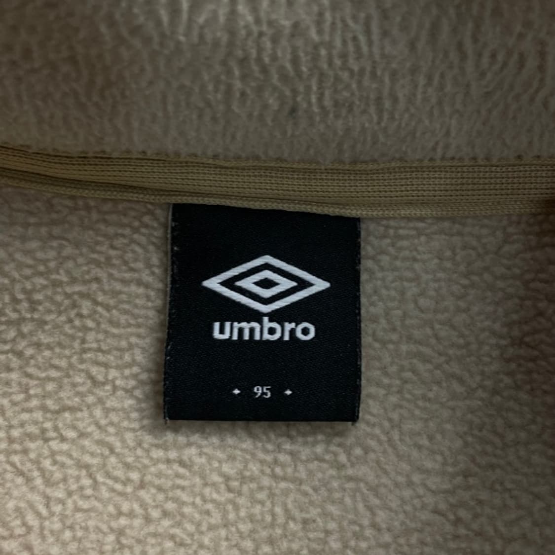 100 엄브로 후리스 조끼 상품이미지3