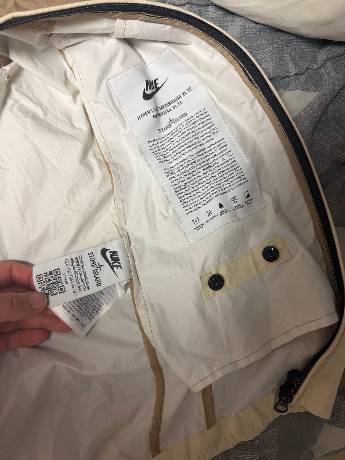 나이키 스톤아일랜드 윈드러너 상품이미지3