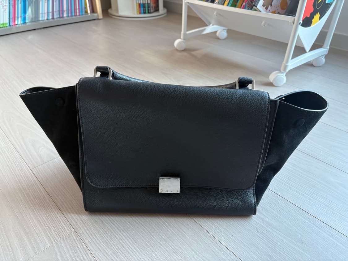 셀린느 트라페즈 블랙 토트백 상품이미지2