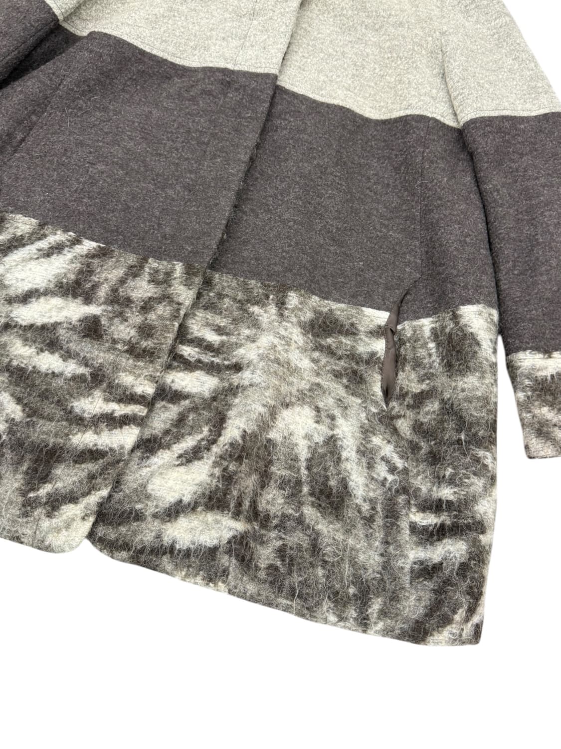 JPN chamois v 모헤어 브라운 배색 후드 하프코트 숏코트 상품이미지7