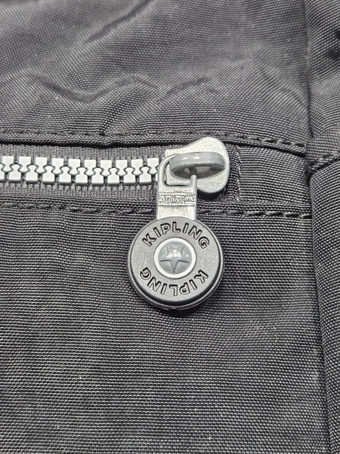 키플링(KIPLING) 크로스백 블랙 상품이미지7