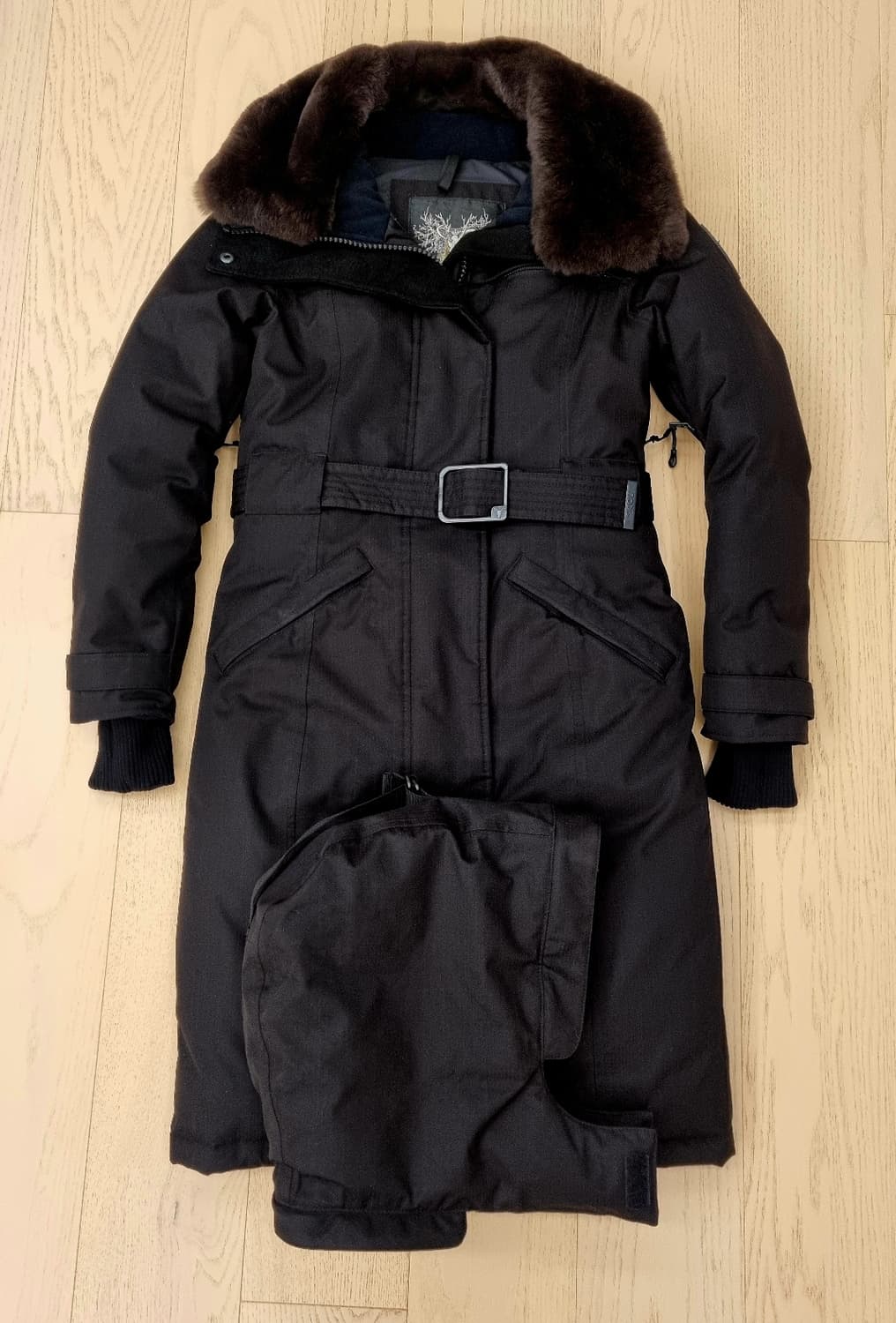 노비스 쉬라 블랙 xs 상품이미지1