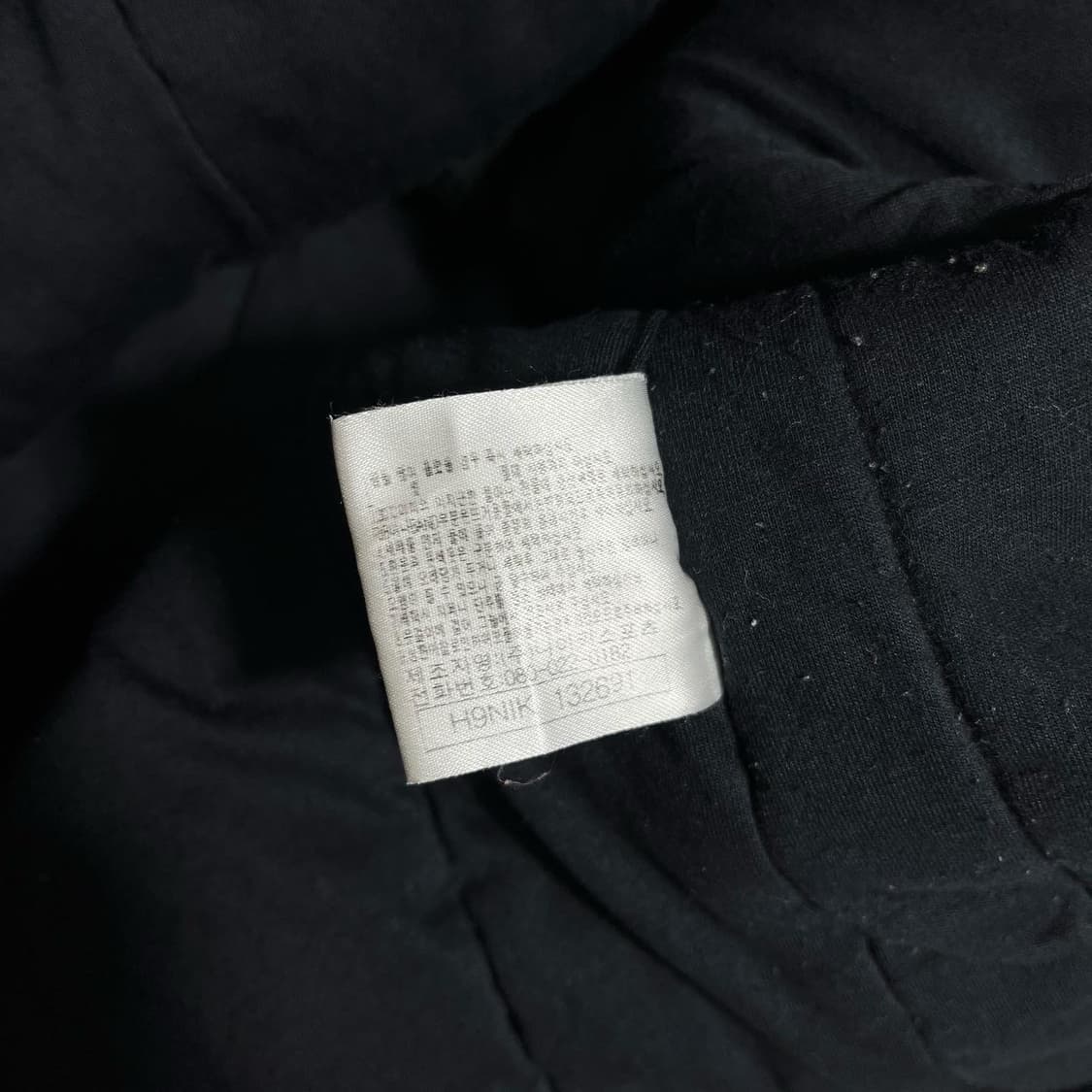 나이키 블랙컬러 스우시로고 나일론 점퍼 상품이미지5