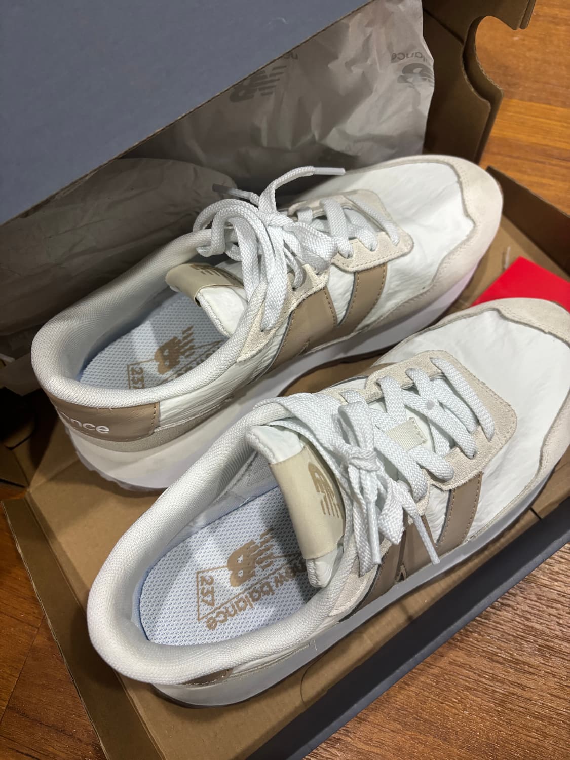 뉴발란스 237 베이지 판매 상품이미지2