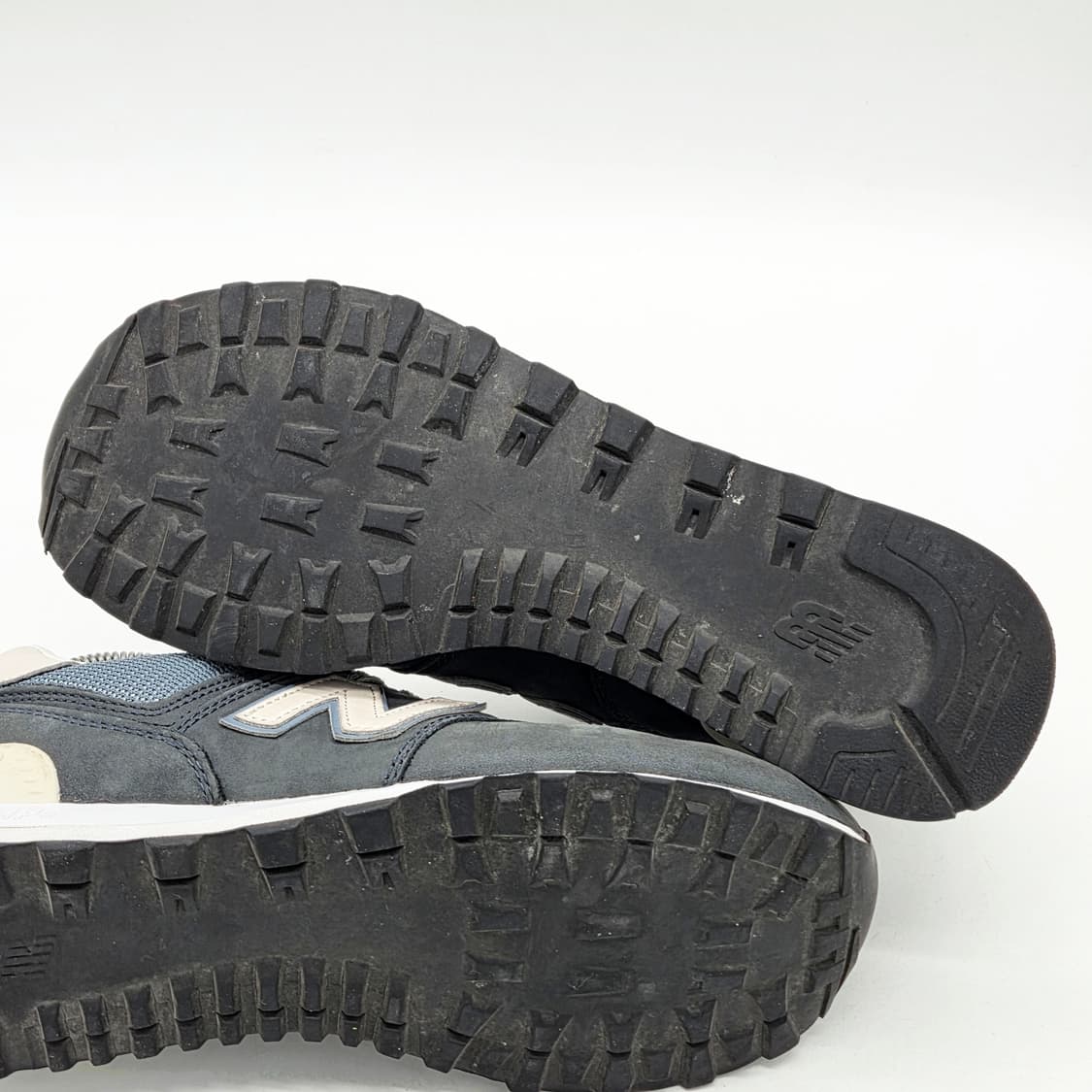 뉴발란스 574 클래식 네이비 (255 D) 상품이미지3