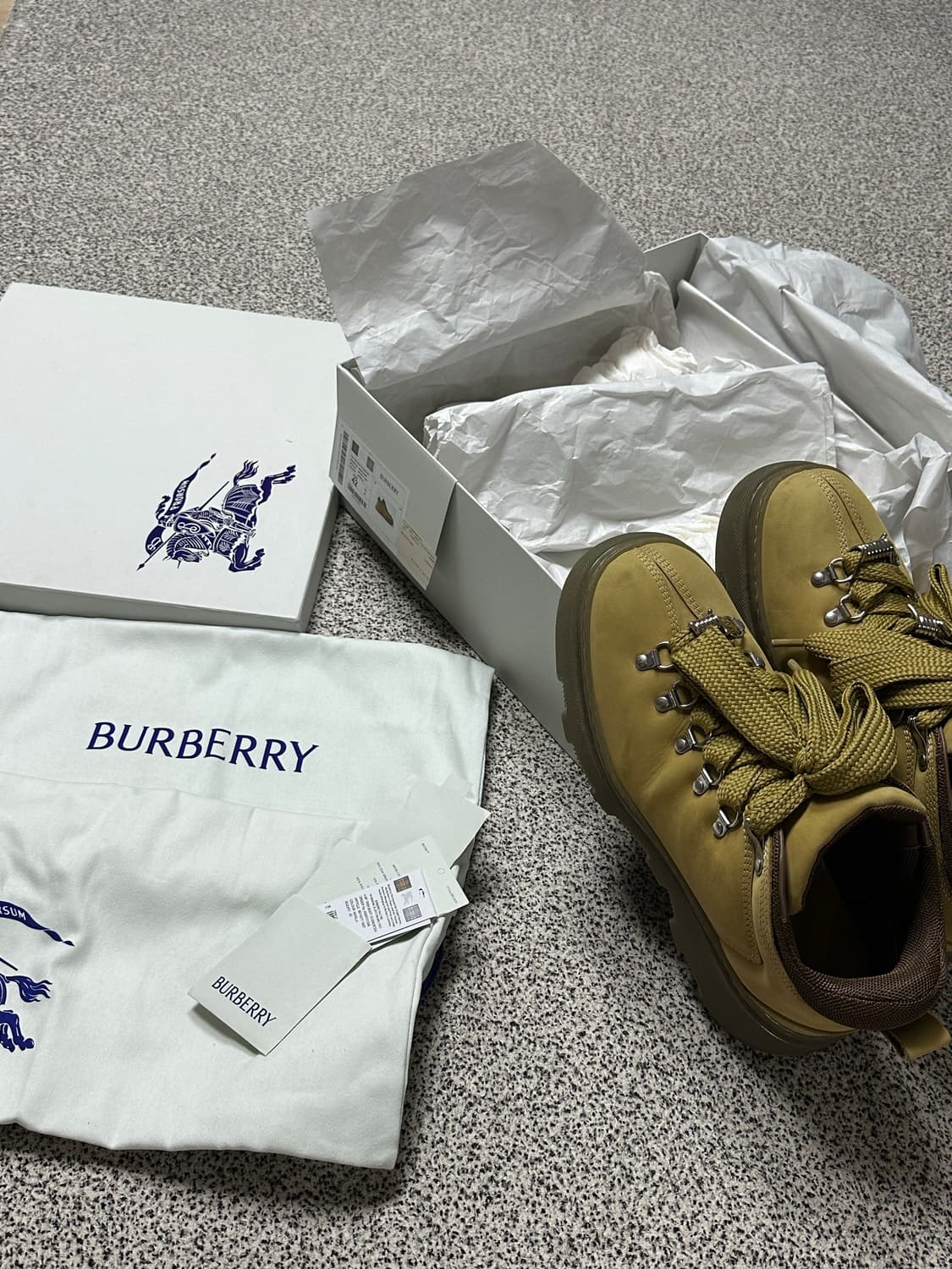 [42] 버버리(burberry) 트랙부츠 마닐라 상품이미지3