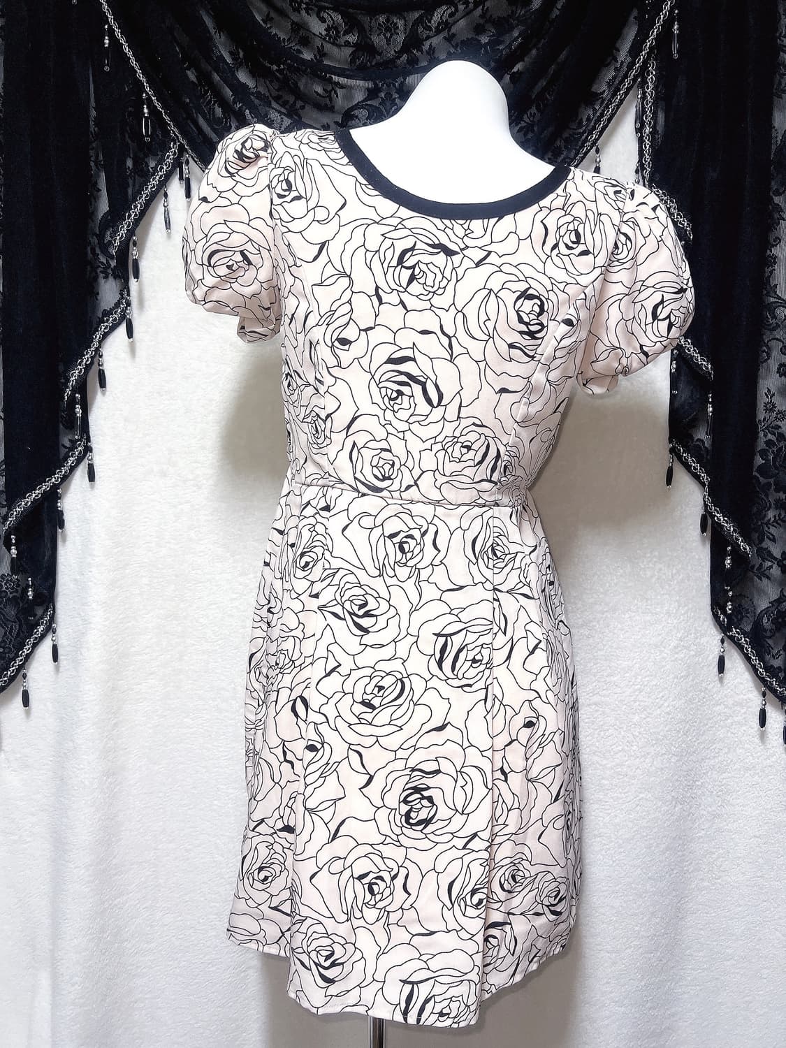 로맨틱 히메갸루 로걀 로즈패턴 퍼프숄더 원피스 드레스 핀터 라떼 러블리 상품이미지8