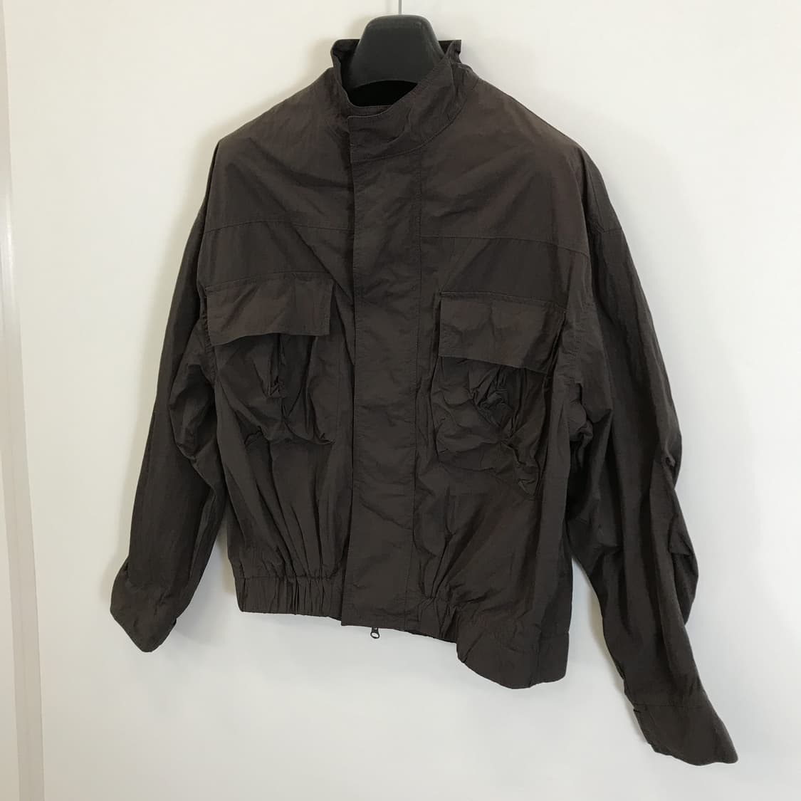 라퍼지스토어 크롭우븐 셔링 바람막이자켓 [M] 상품이미지2