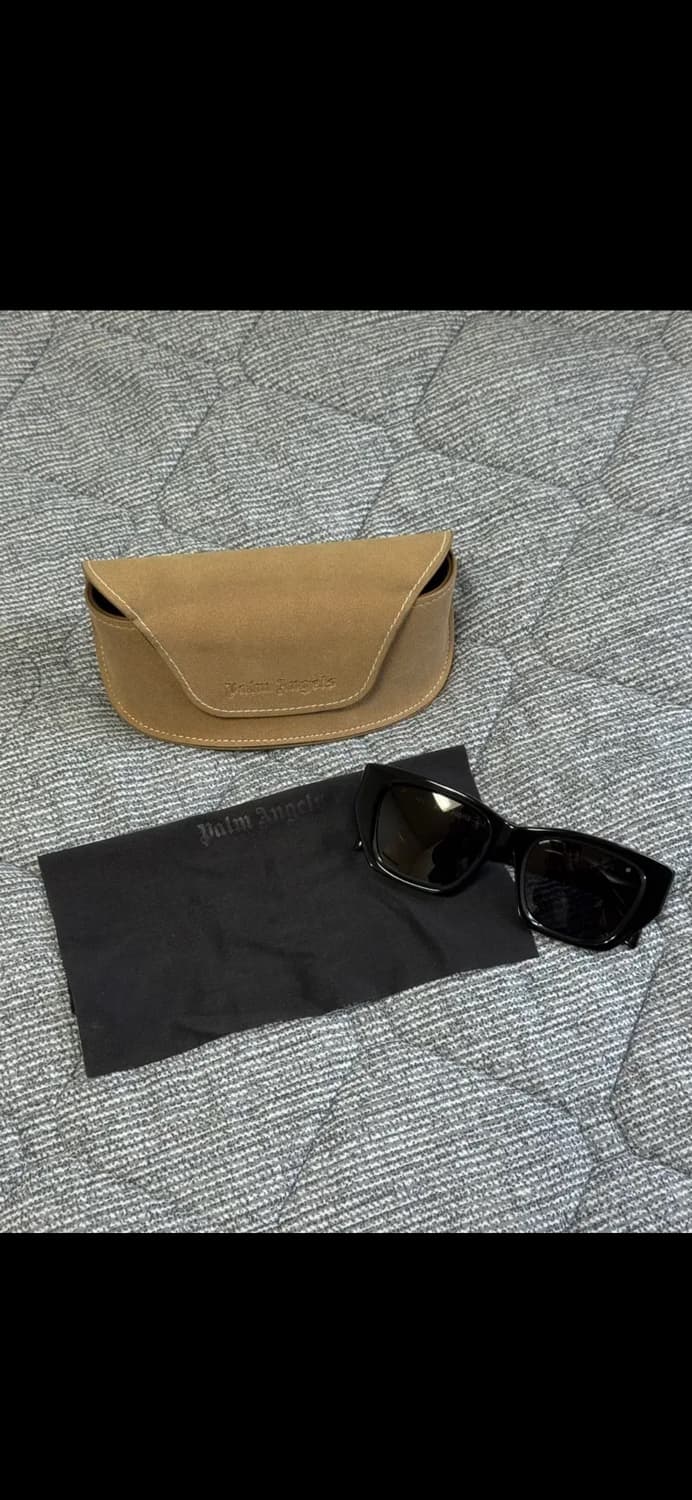 팜엔젤스 블랙 선글라스 케이스/클리너 포함 상품이미지1