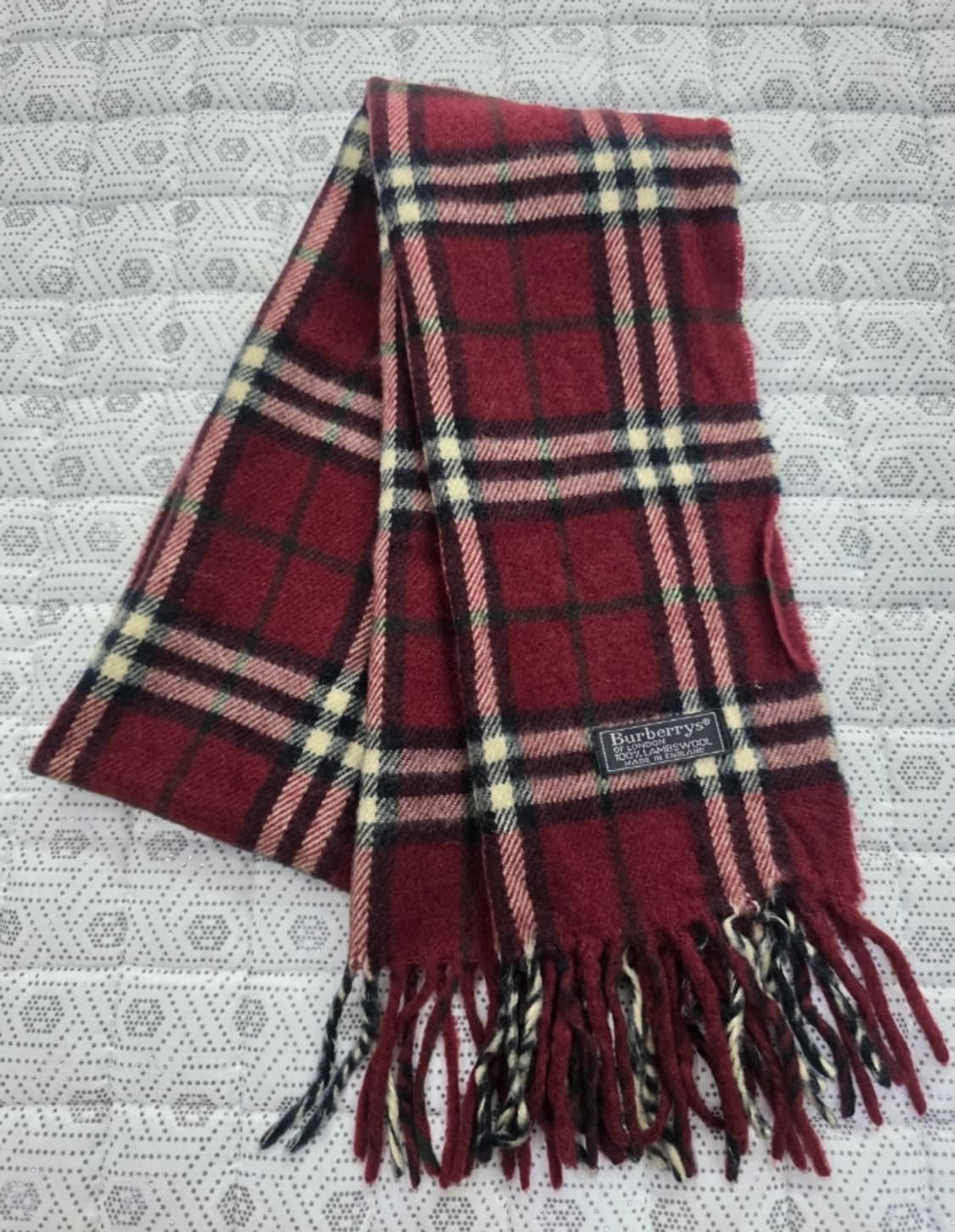 버버리 램스울 체크 머플러 버건디 상품이미지3