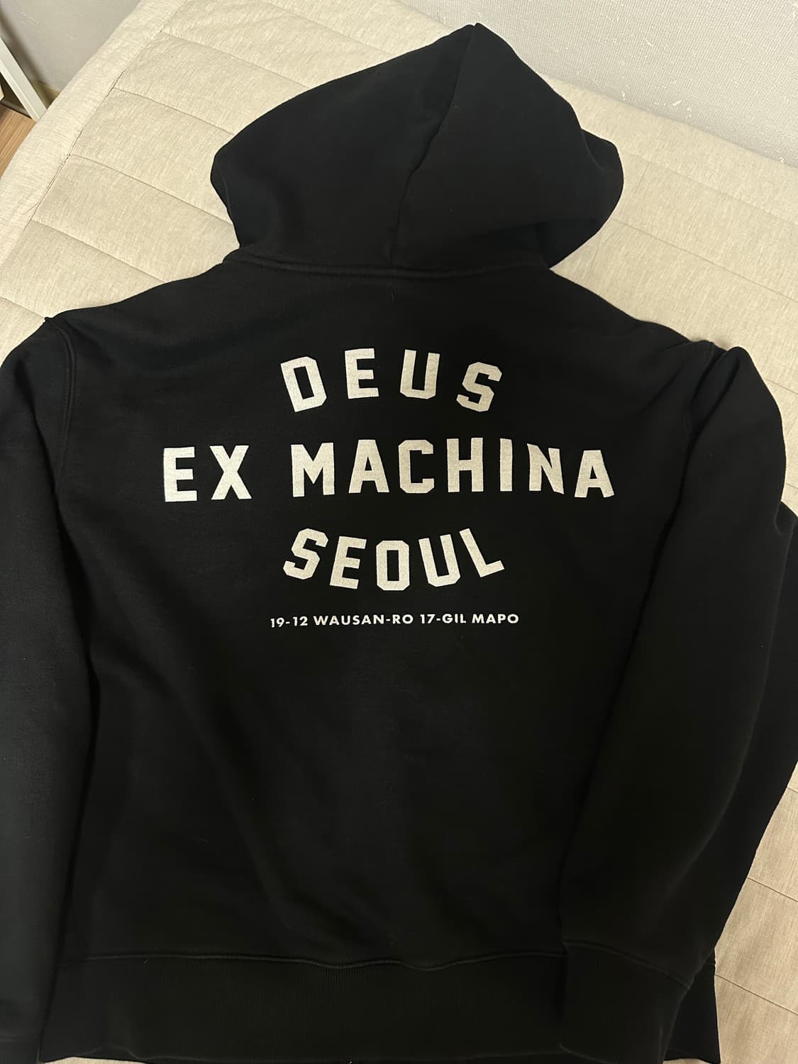 데우스 후드집업 서울 블랙 상품이미지3