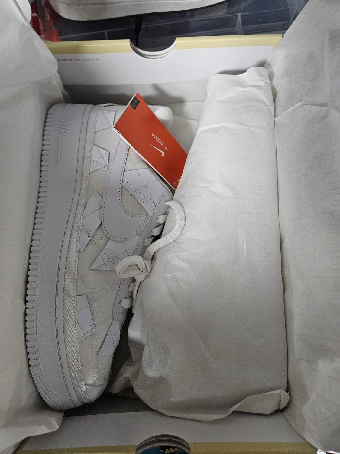 나이키 x 빌리 아일리시 에어포스1 로우 SP 상품이미지1