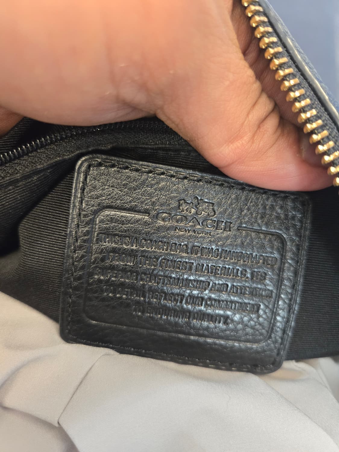 코치 블랙 페블드 레더 가죽 상품이미지5