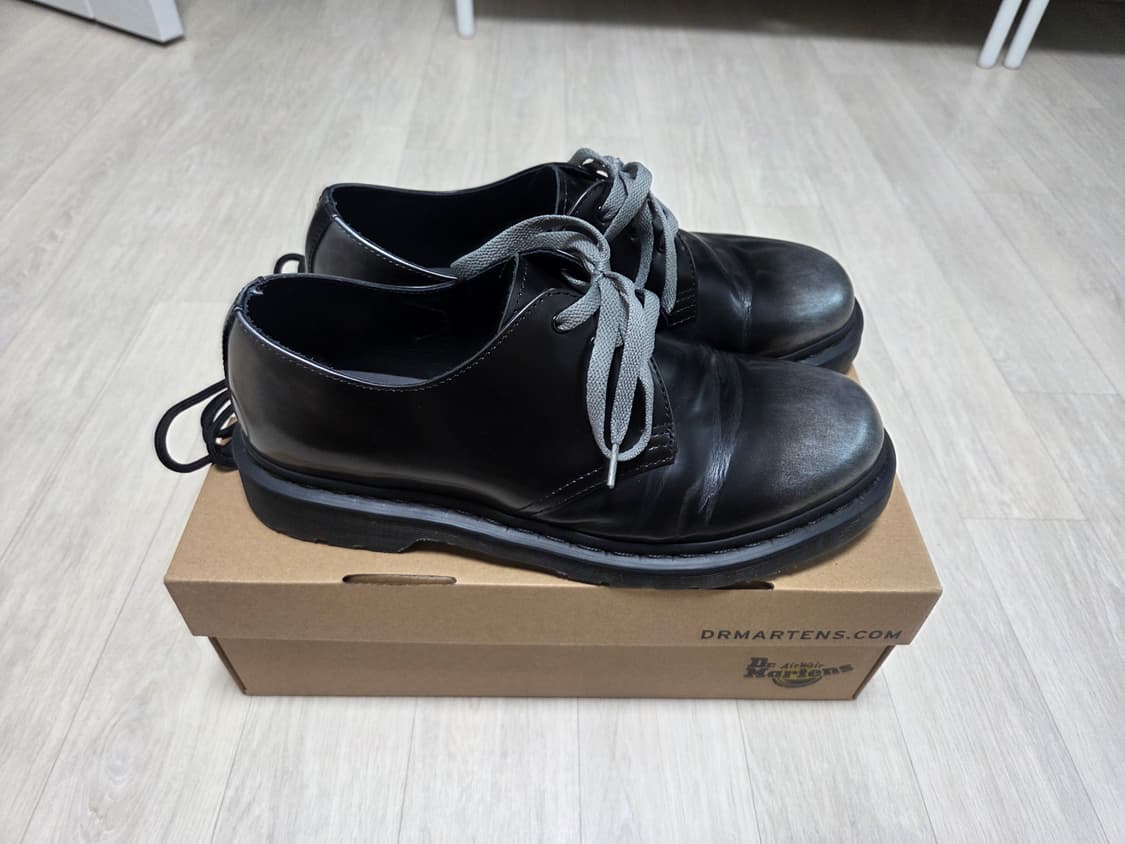 닥터마틴 280 실버아카시아 상품이미지2