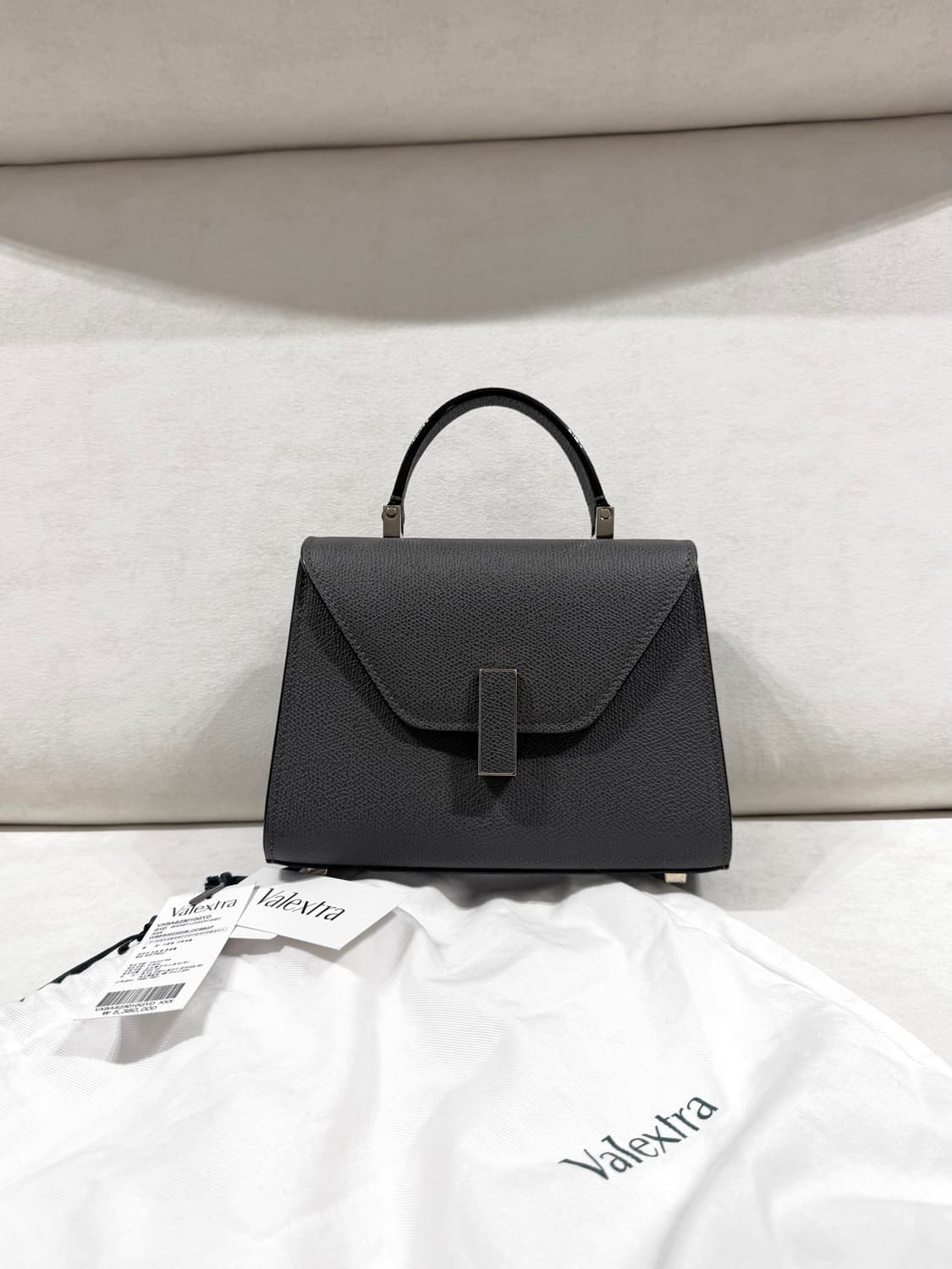 발렉스트라 이지데 이시스 마이크로백 상품이미지2