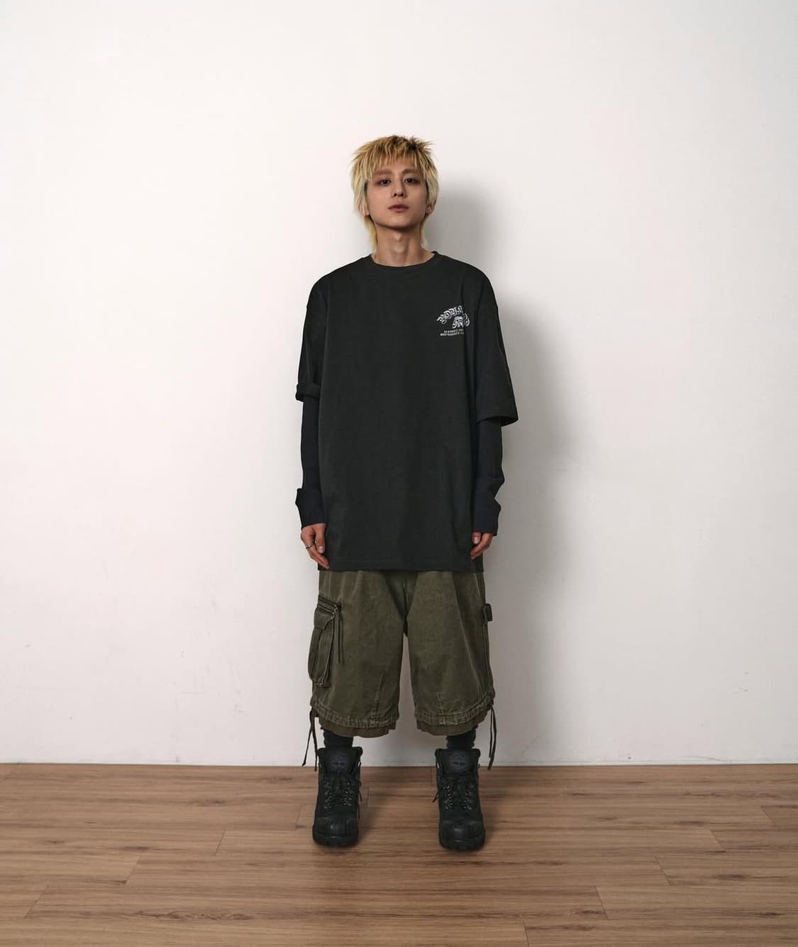 ETCE 24ss 버뮤다팬츠 카키 M 판매합니다.  상품이미지1