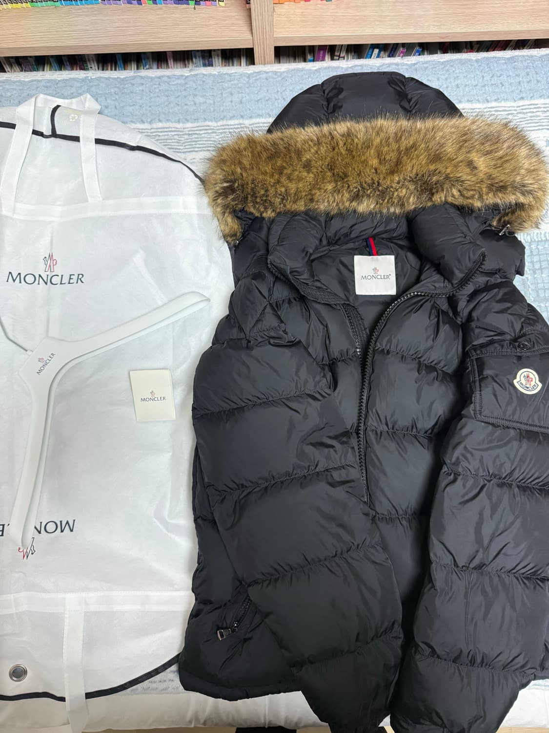 [크림판 구매내역보유,4사이즈] 22FW 몽클레어 마야프 패딩 상품이미지1