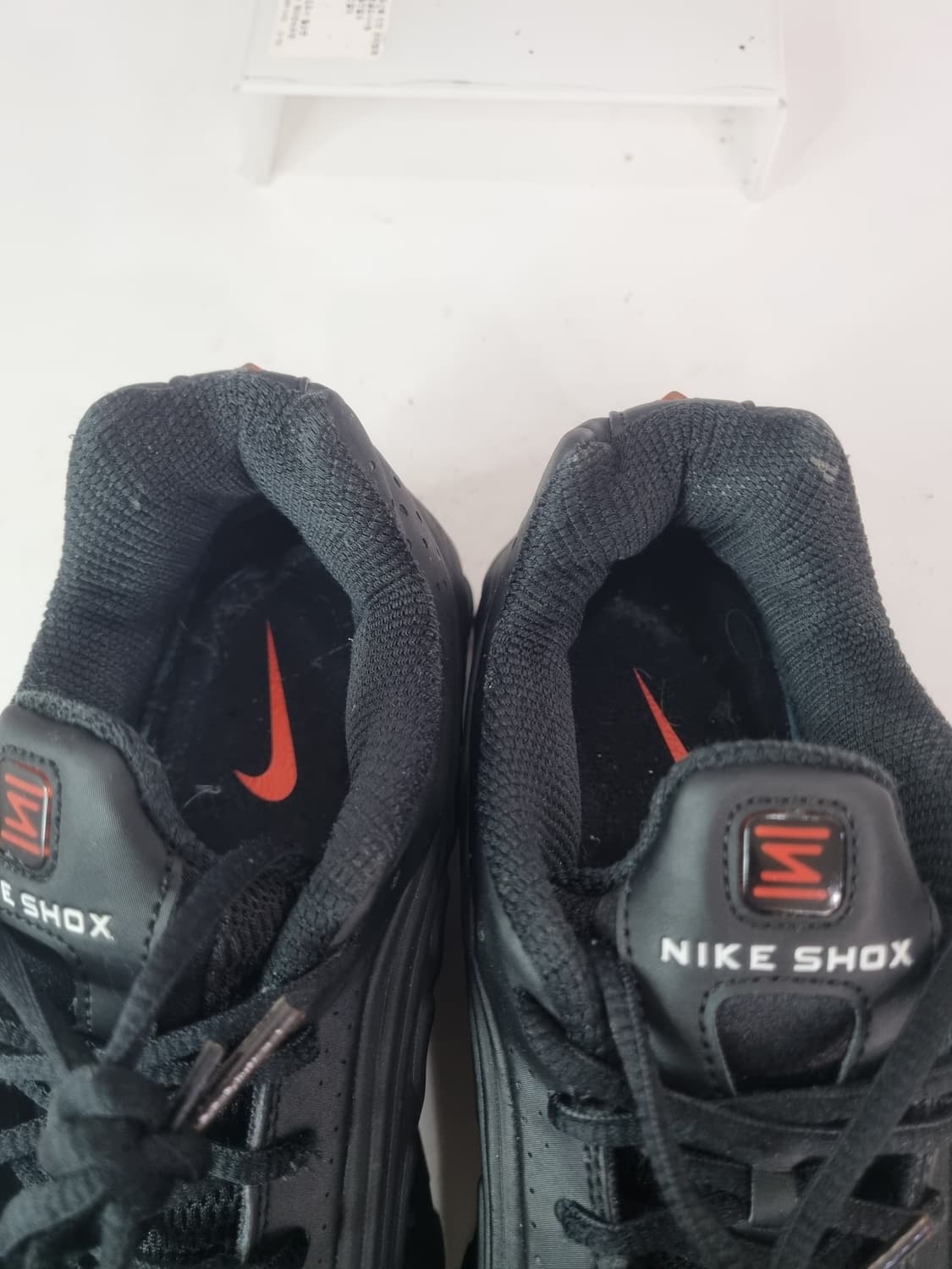 285 나이키 샥스R4 블랙 상품이미지5