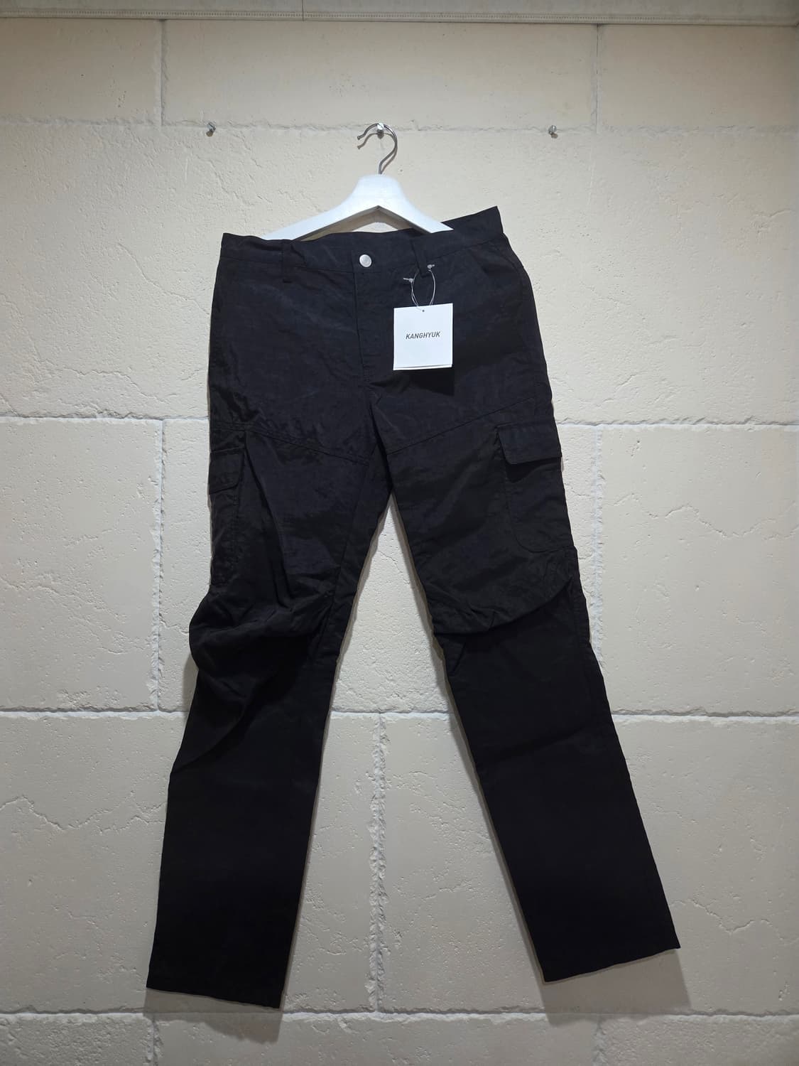강혁 레디메이드 에어백 트라우저 블랙 S사이즈 새상품 상품이미지1