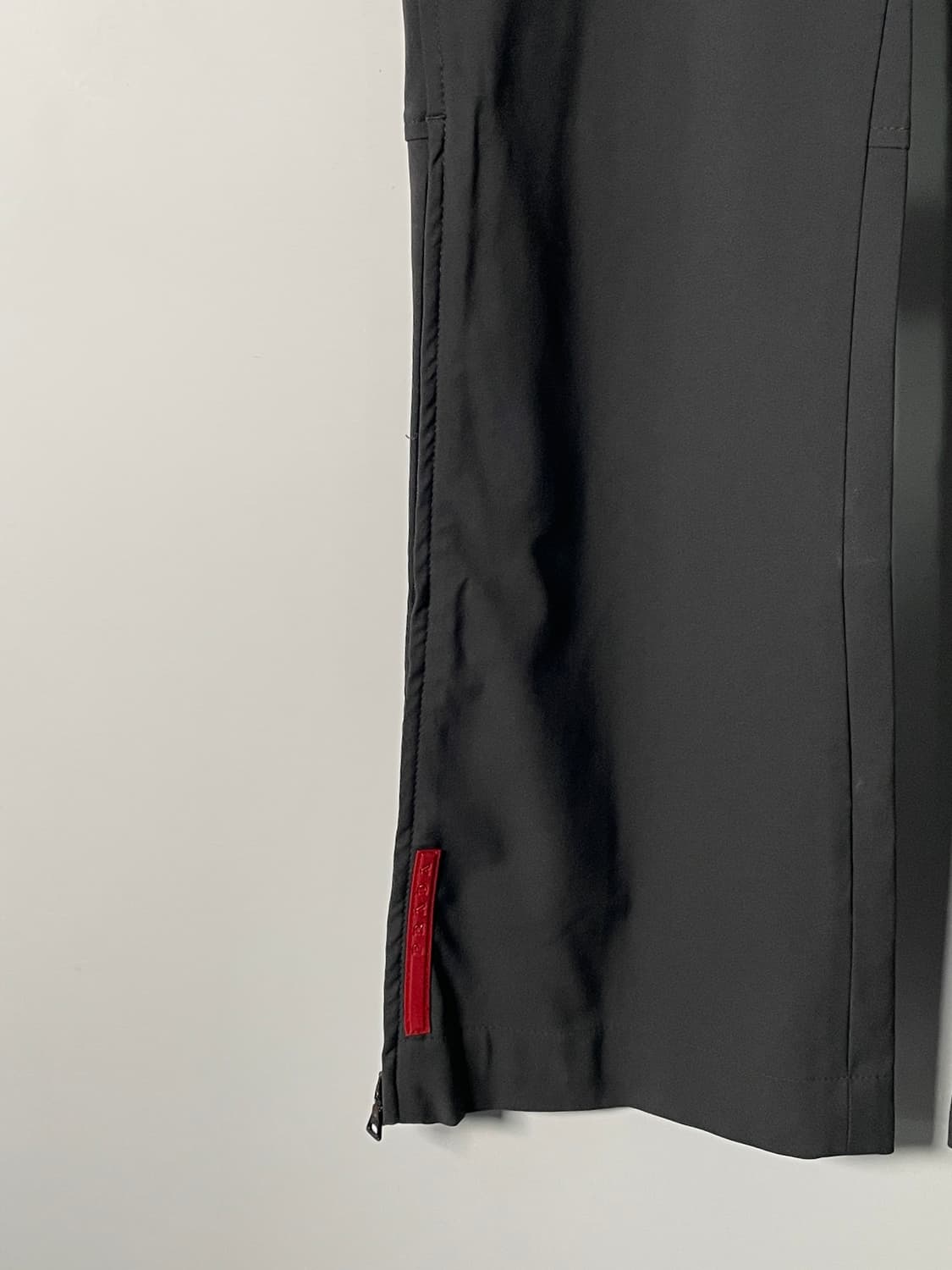 프라다 스포츠 레드탭 테크니컬 팬츠 (onp.06)   상품이미지6