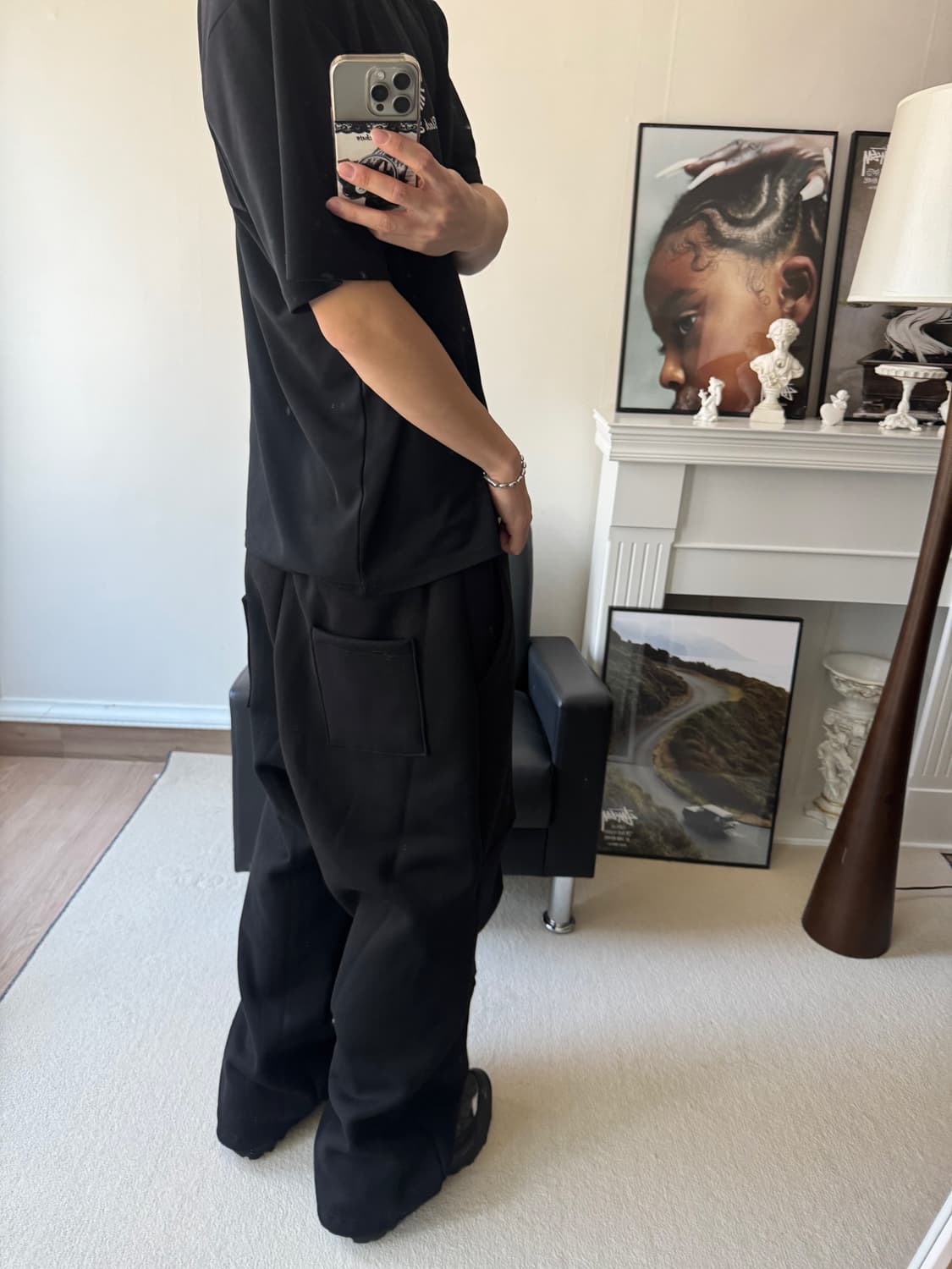 남여공용 핀턱 커브드 핀턱 파라슈트 팬츠  상품이미지1