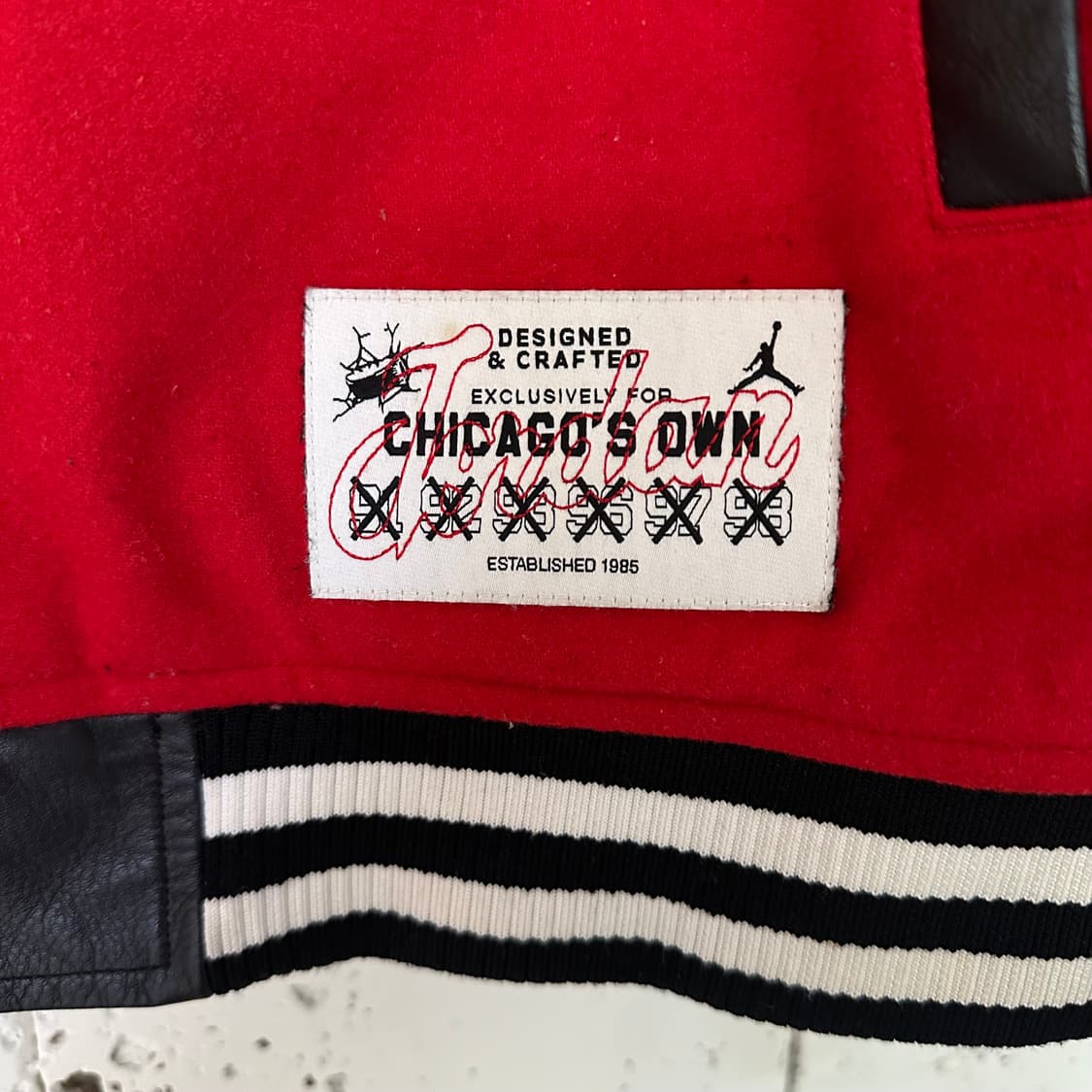 105 나이키 조던 바시티 자켓 상품이미지3