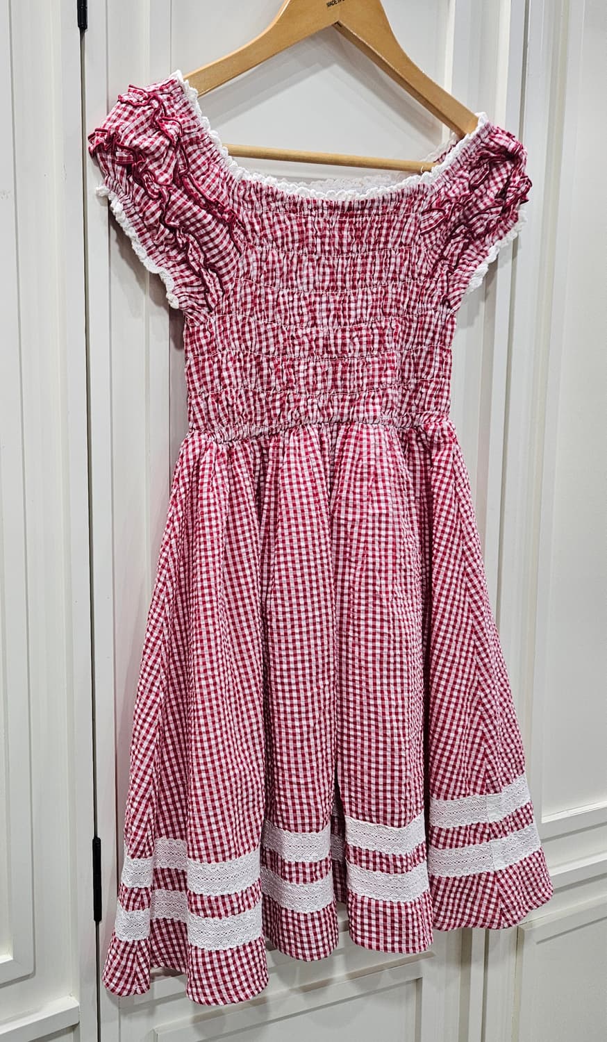 앙크루즈(Ank Rouge) 레드 깅엄체크 스모킹 오프숄더 원피스 상품이미지4