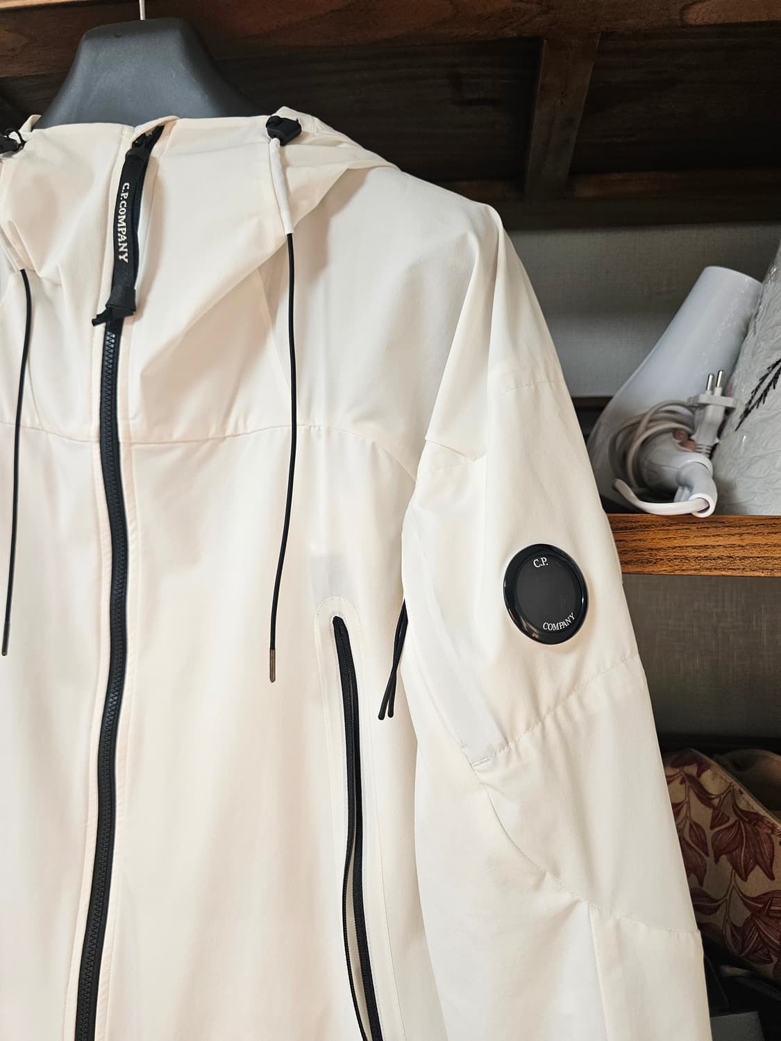 씨피 cp컴퍼니 프로텍 자켓 팔아요 54 110 105 xxl 바람막이 상품이미지2