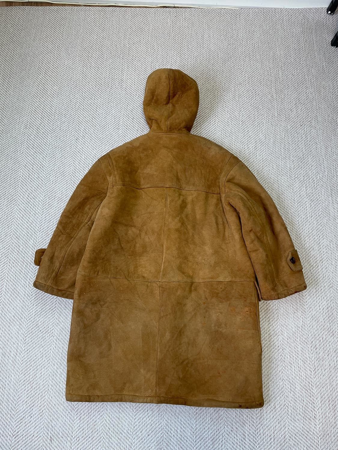 리얼 스웨이드 무톤 셰퍼드 후드 토글 코트  상품이미지5