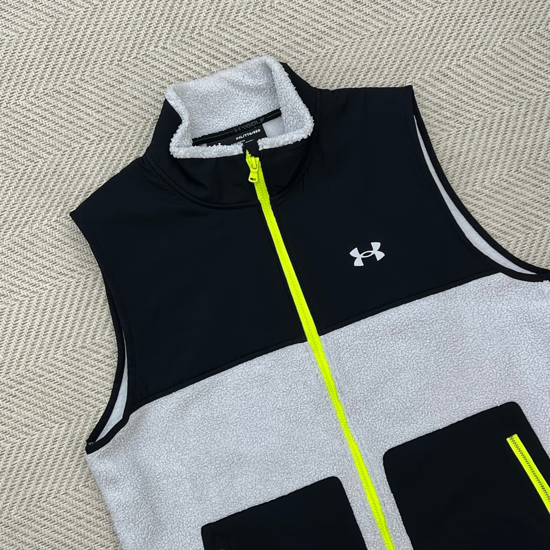 언더아머 플리스 베스트 r2912 상품이미지3