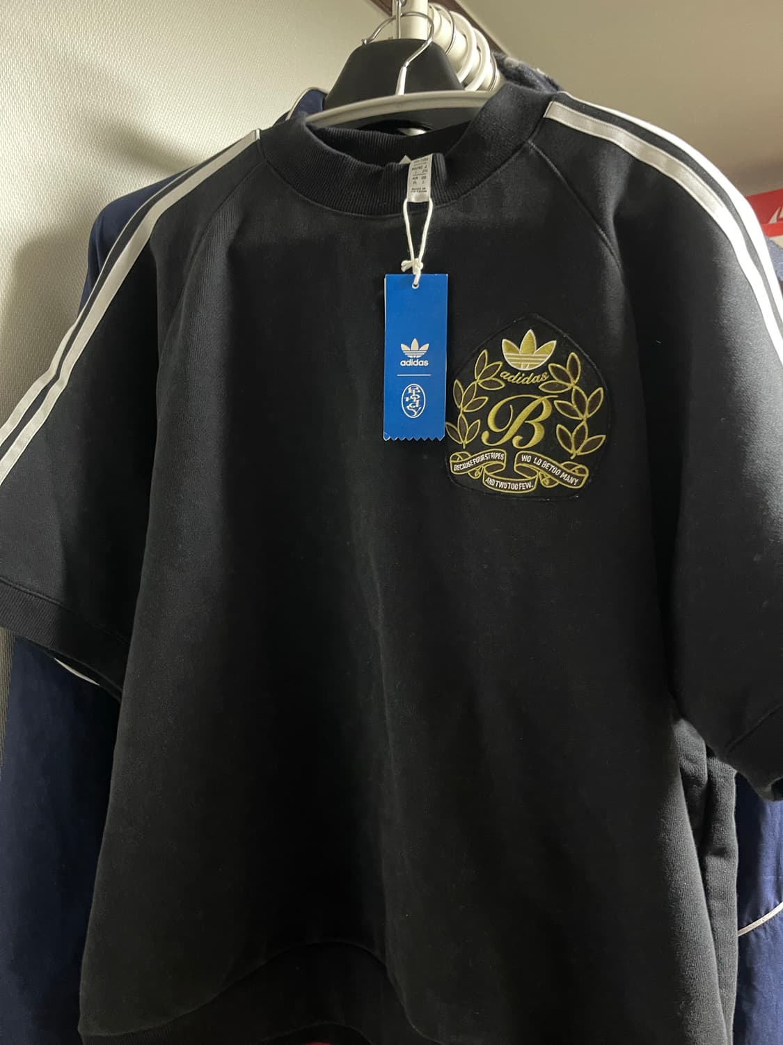 블론디 맥코이 x 아디다스 오리지널스 티-크루 블랙 화이트 상품이미지2