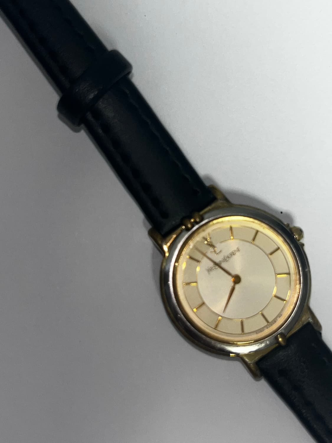 입생로랑 빈티지 손목 시계 상품이미지1