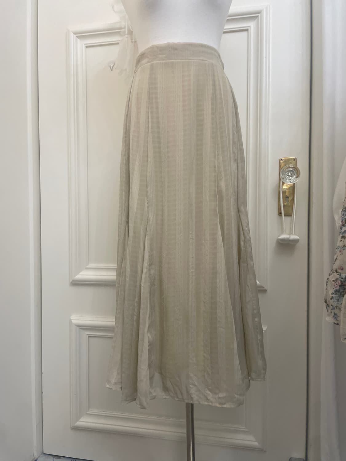 beige stripe flare banding skirt(size-L) 상품이미지5