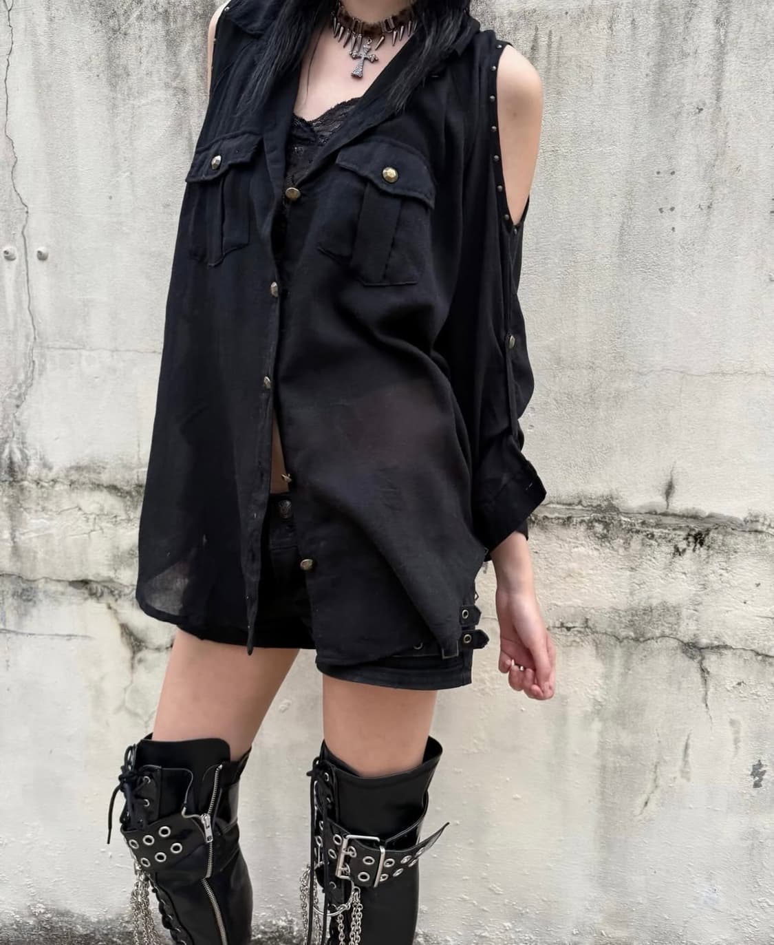 Dig Deep Off Shoulder Detail Shirt 상품이미지1