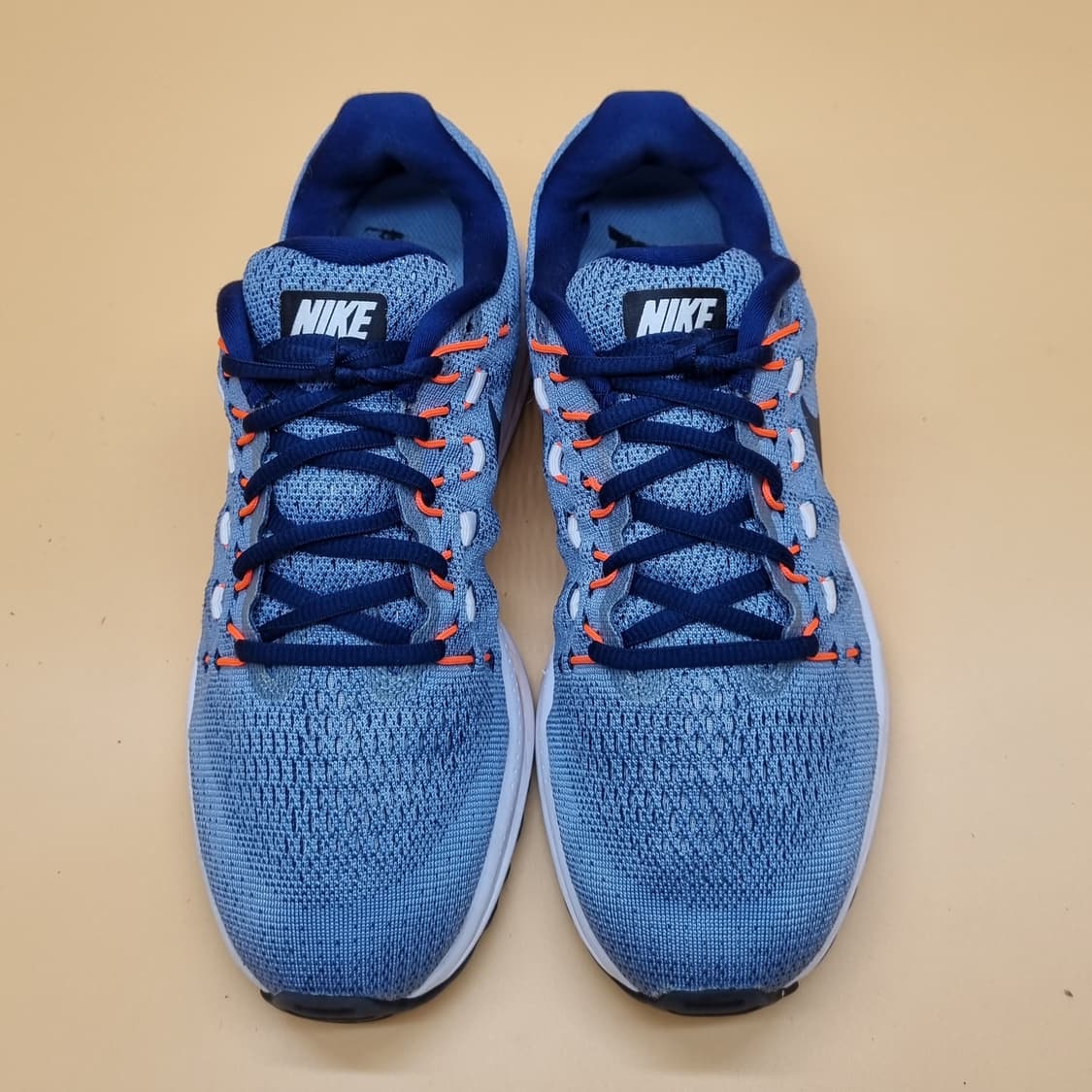 나이키 에어 줌 보메로12 운동화250. 상품이미지2