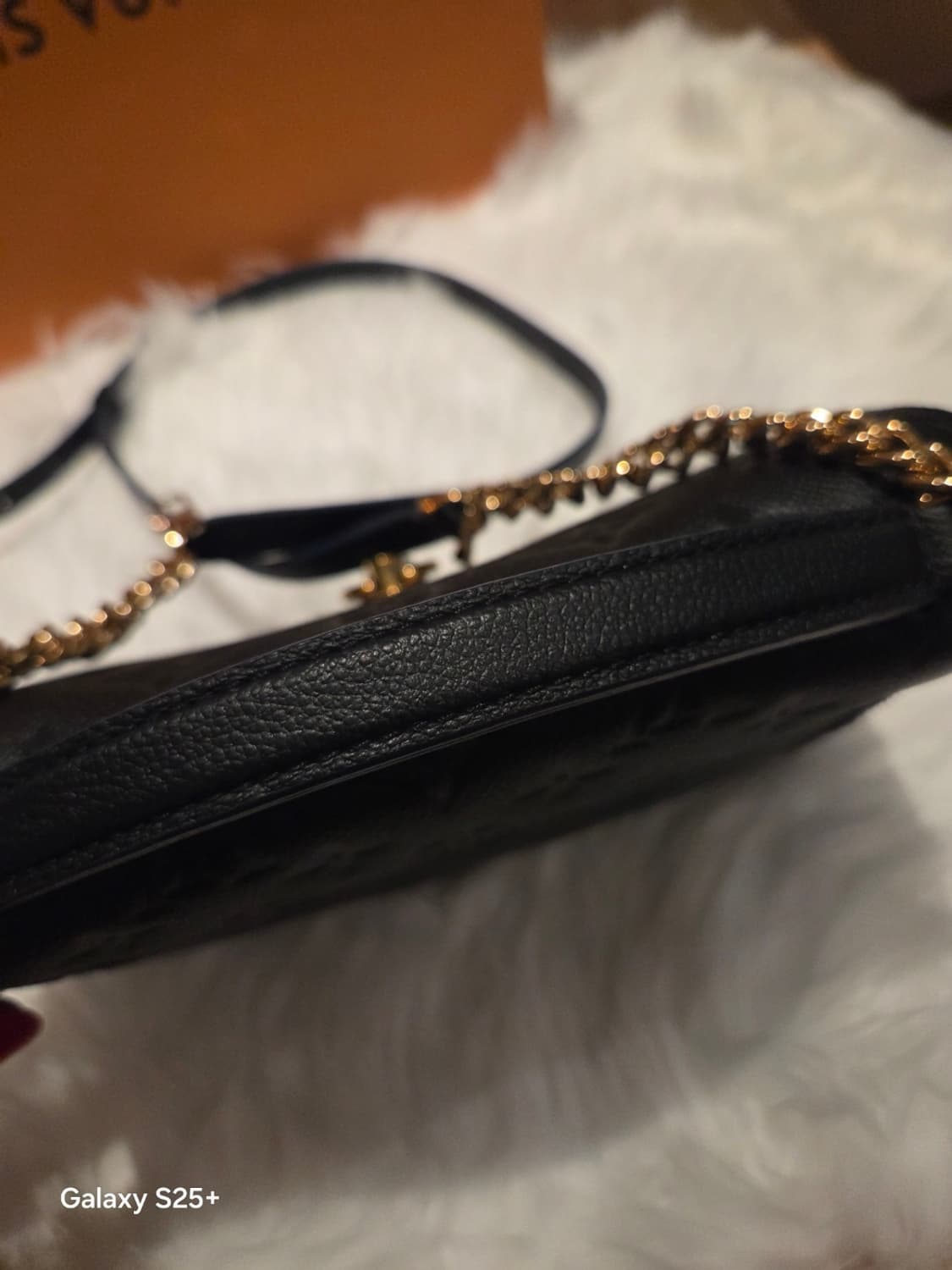 루이비통 앙프렝뜨 블랑 BB L308281 상품이미지4