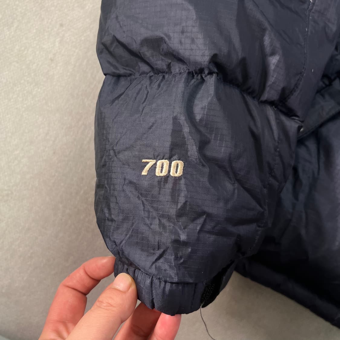 100 노스페이스 서밋 시리즈 700 드롭 패딩 상품이미지5